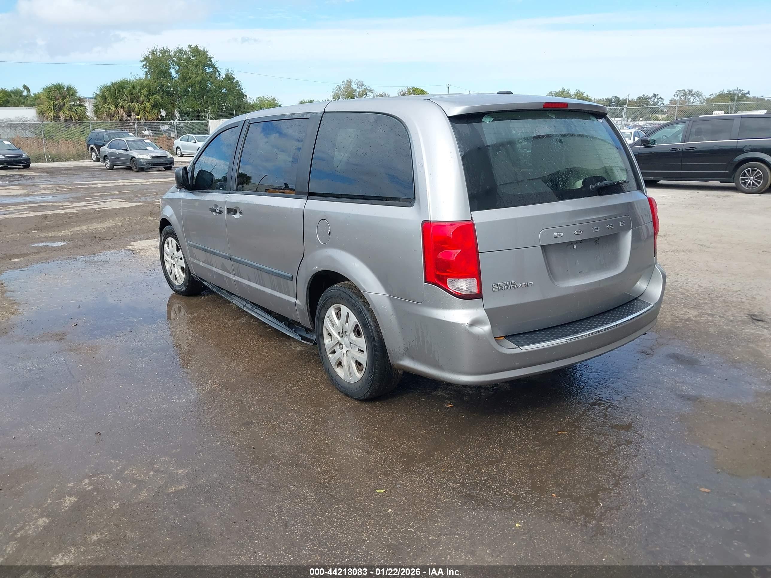 DODGE GRAND image 3