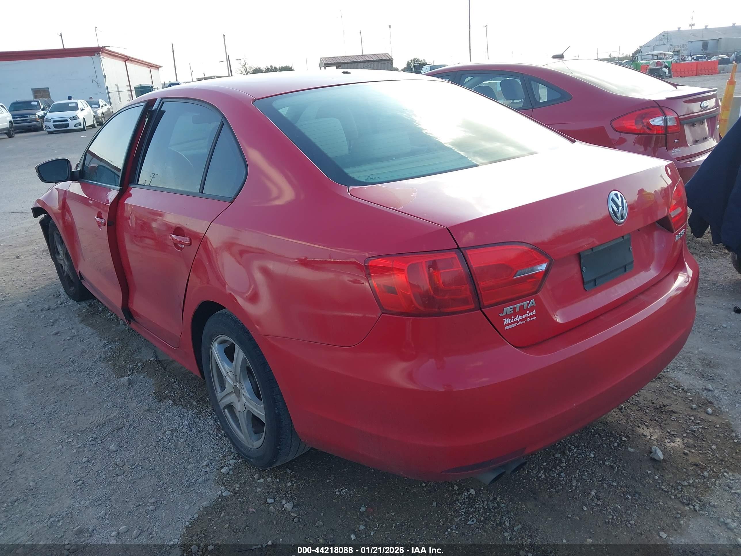 VOLKSWAGEN JETTA image 3