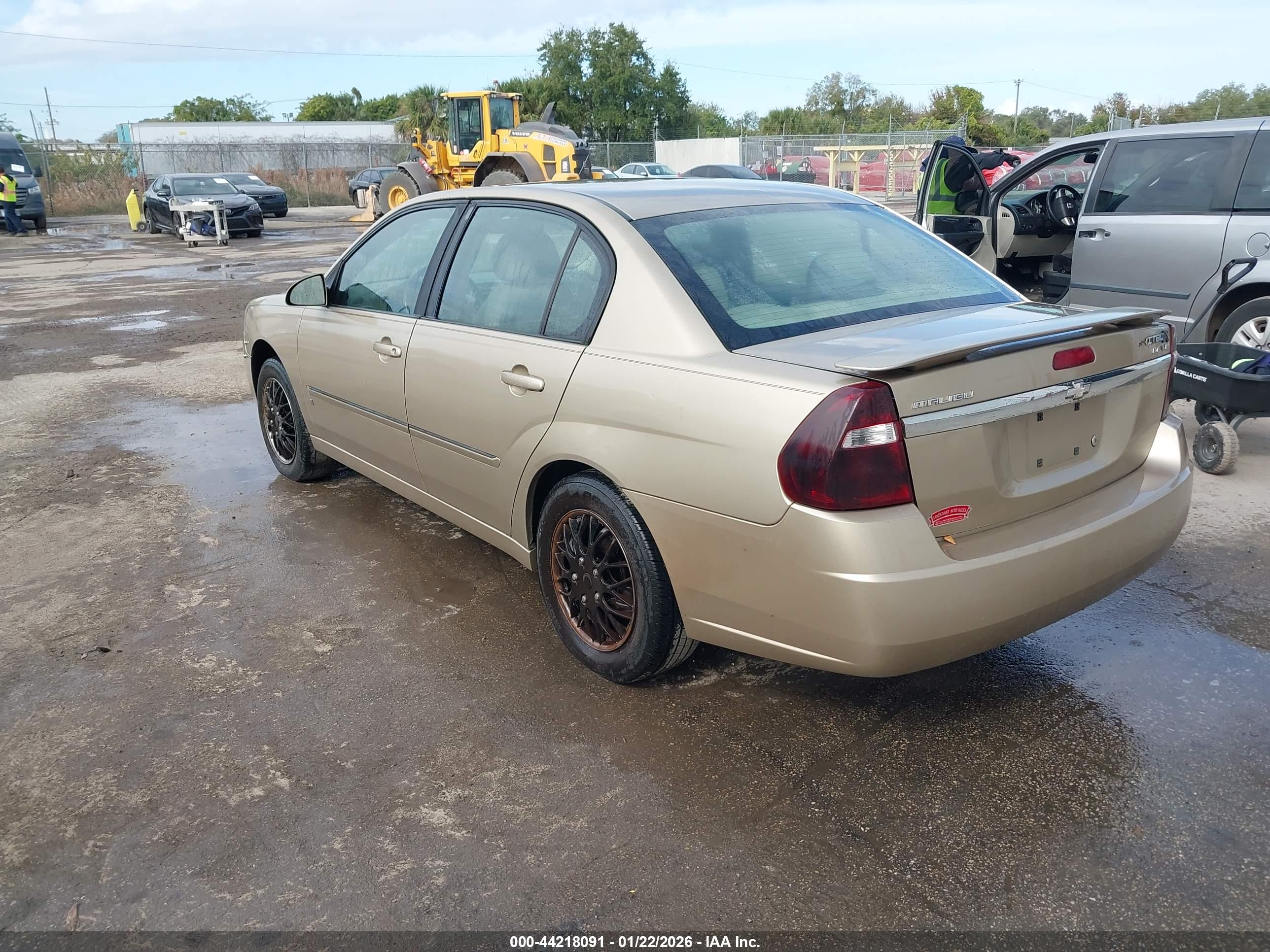 CHEVROLET MALIBU image 3
