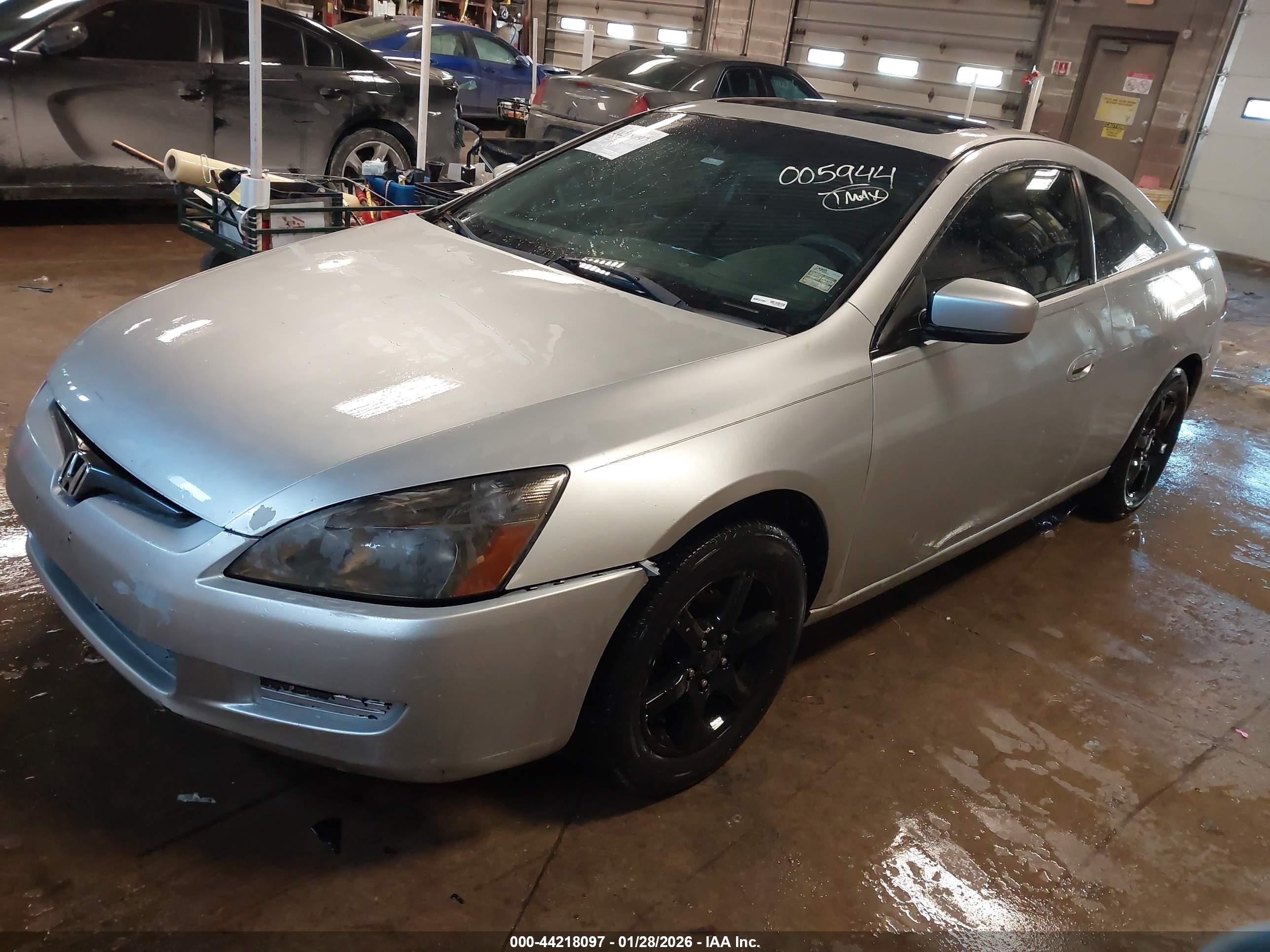 HONDA ACCORD image 2
