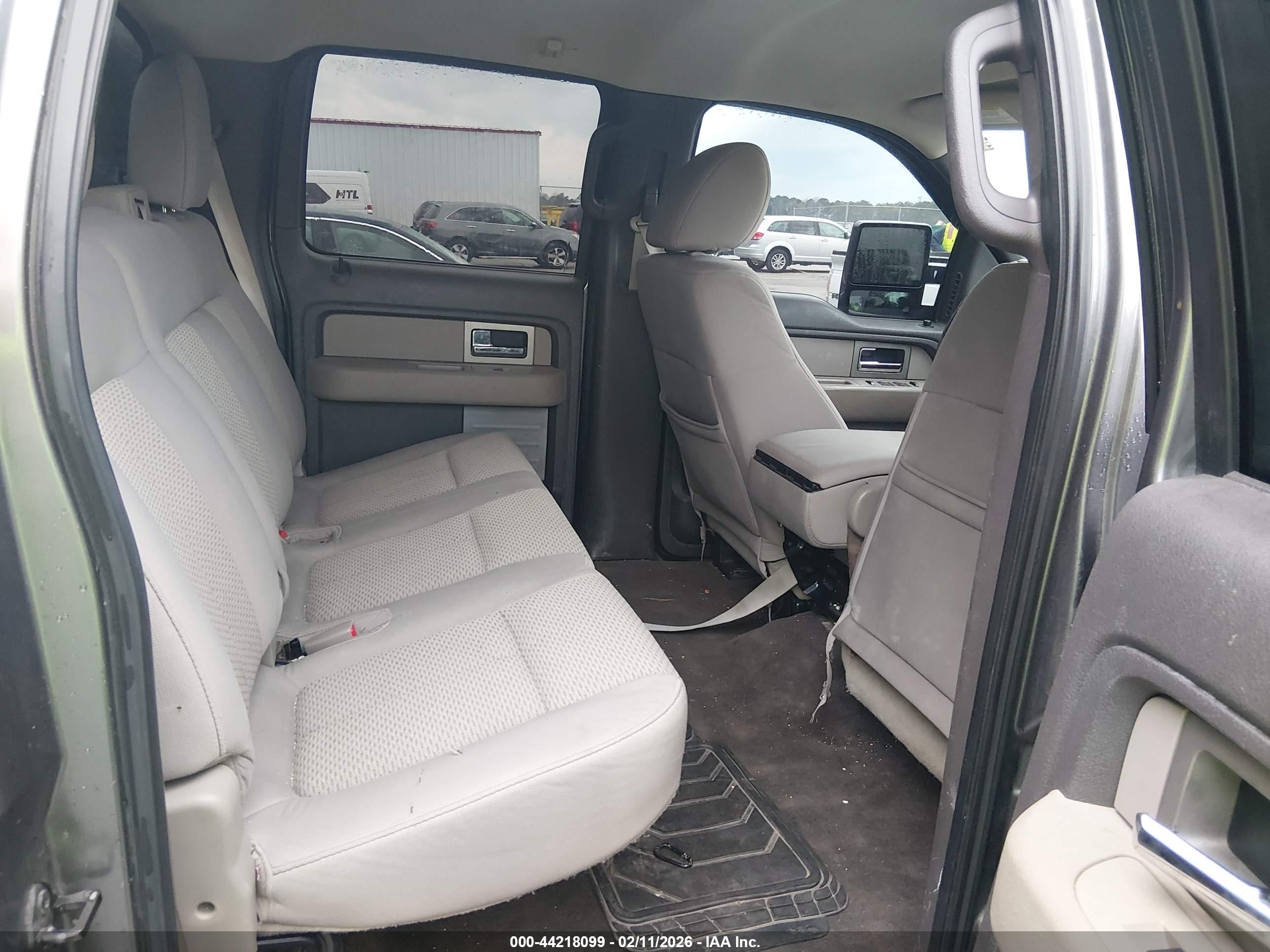 FORD F-150 image 8