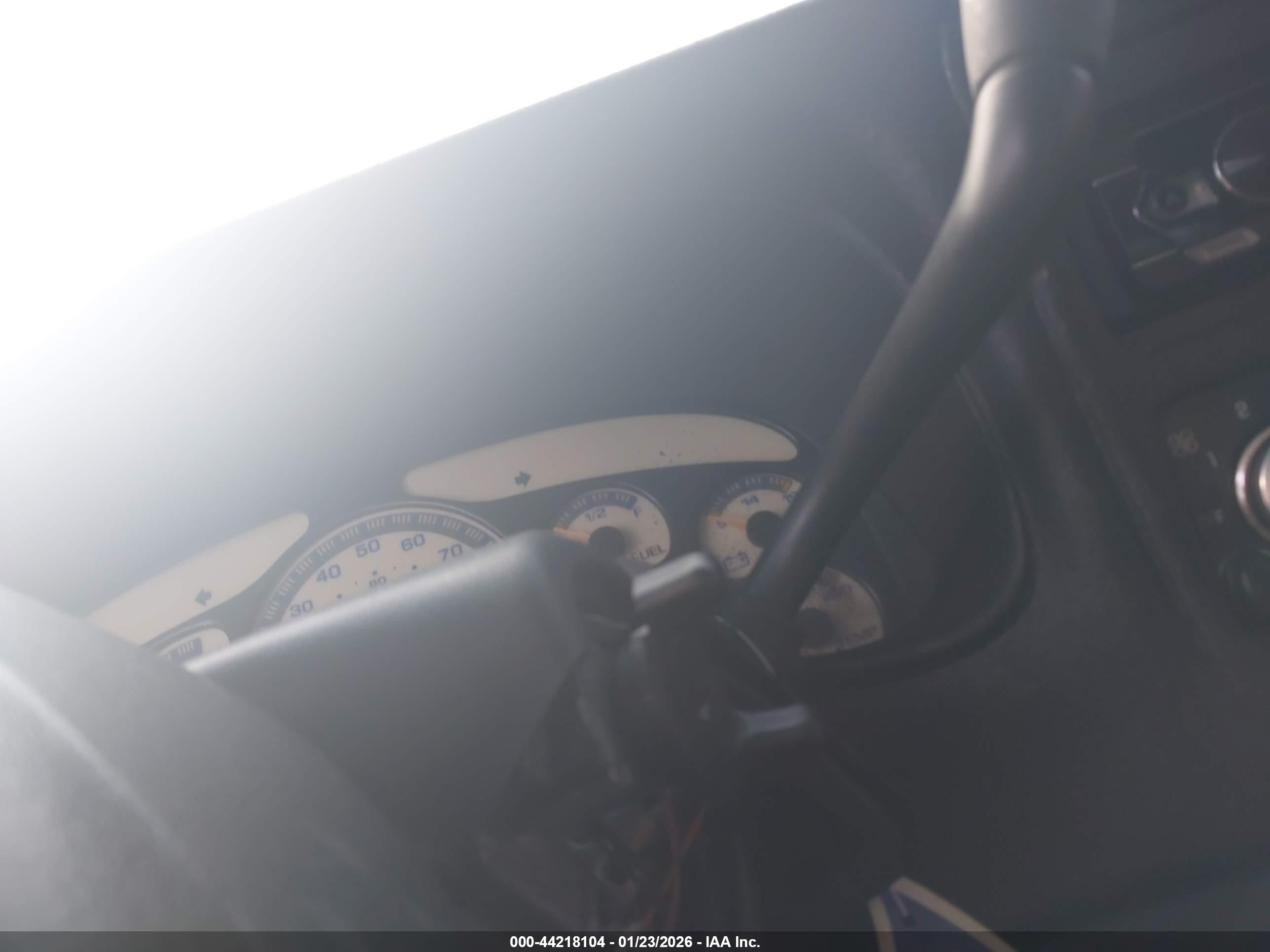CHEVROLET TAHOE image 6