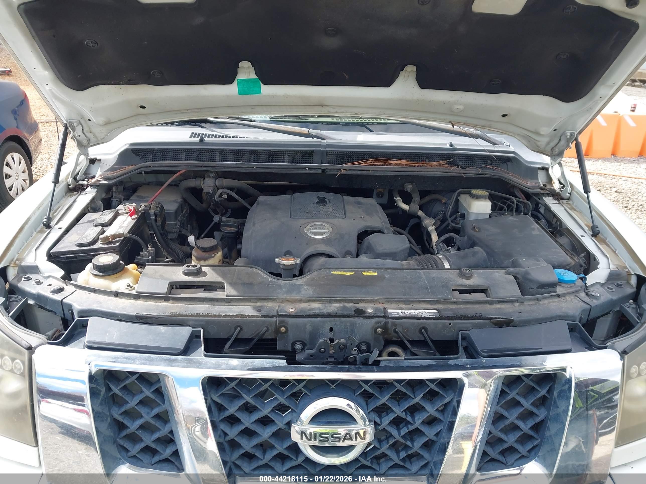NISSAN TITAN image 10