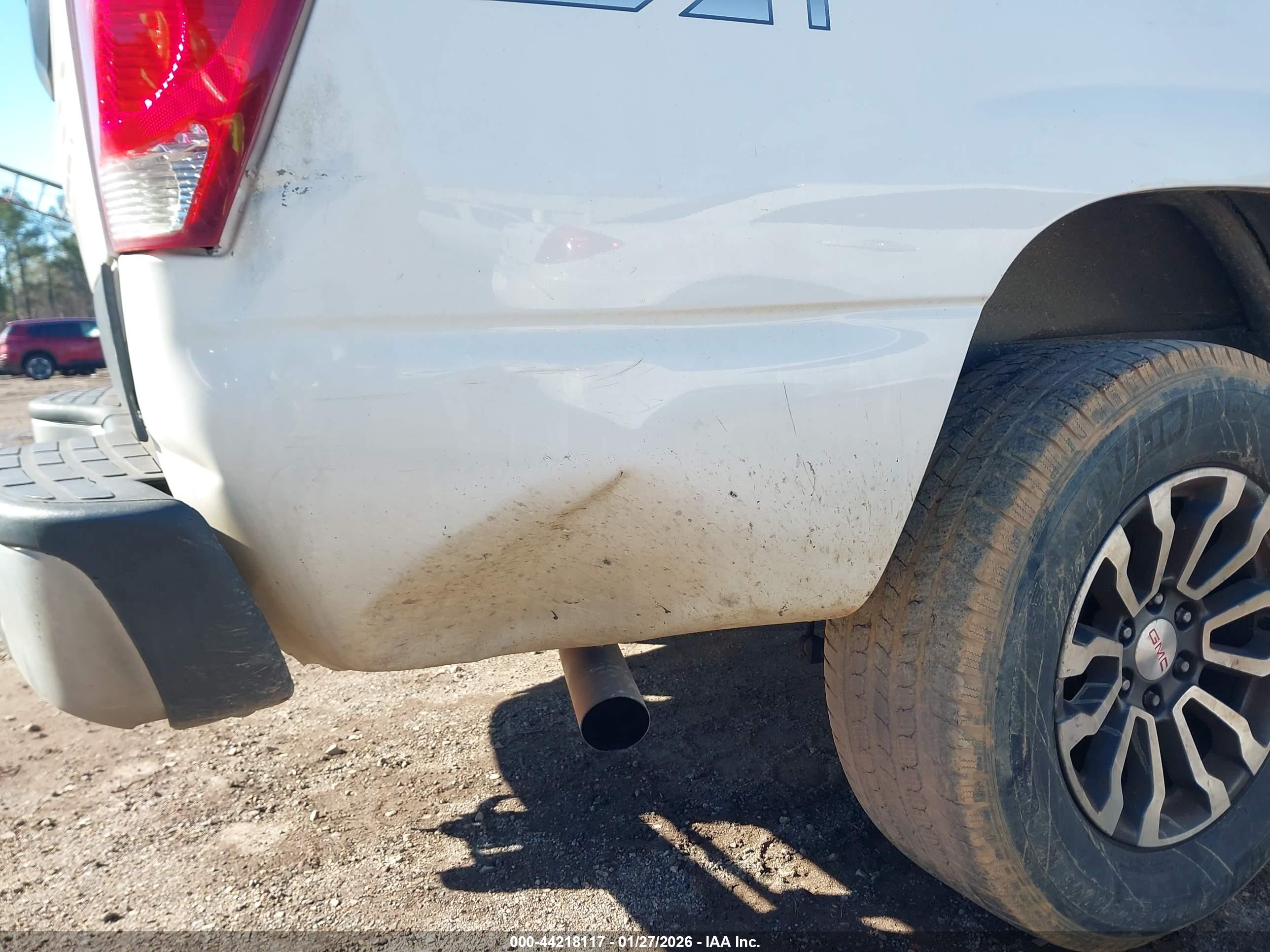 CHEVROLET AVALANCHE image 6