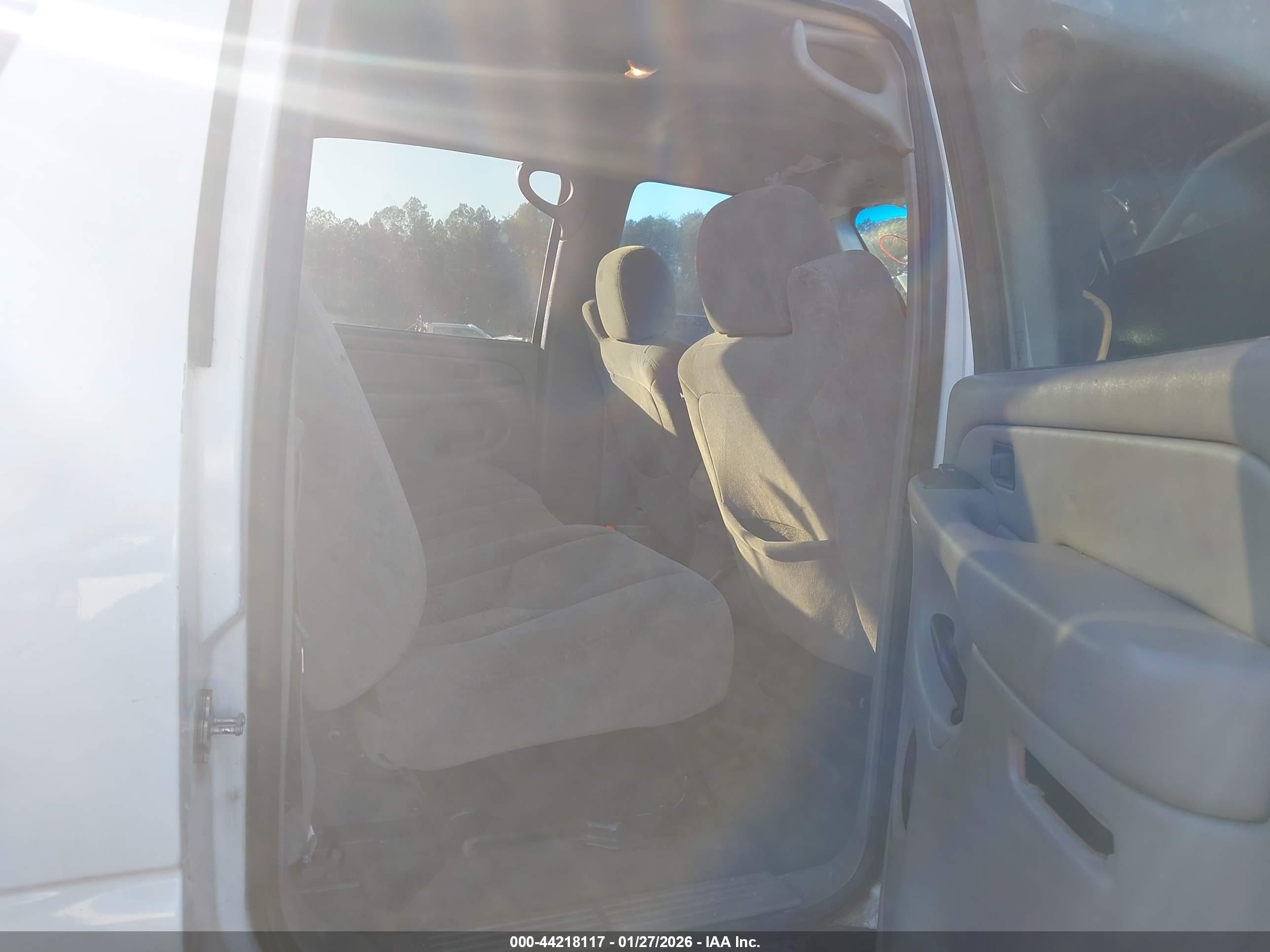 CHEVROLET AVALANCHE image 8