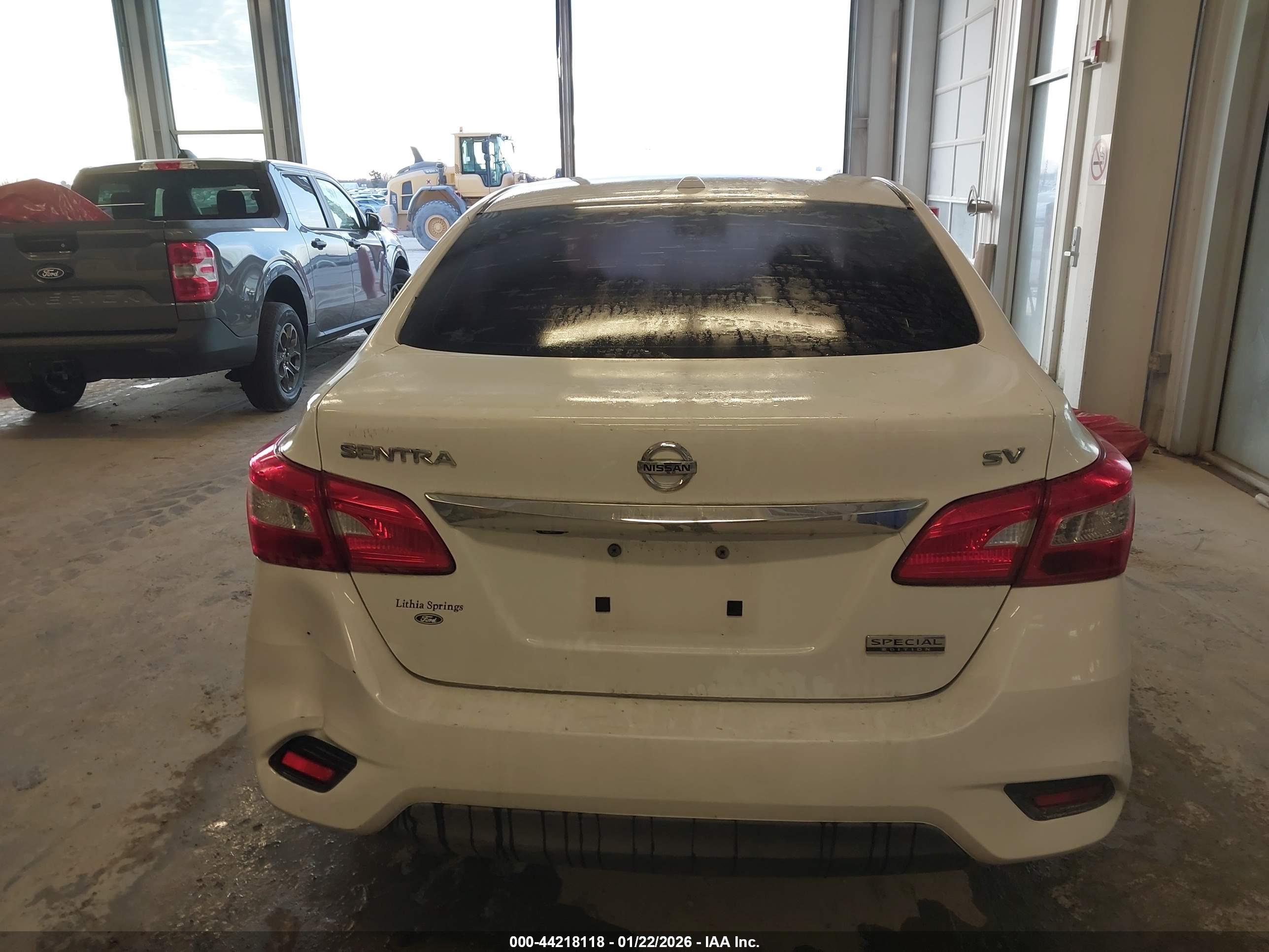 NISSAN SENTRA image 6