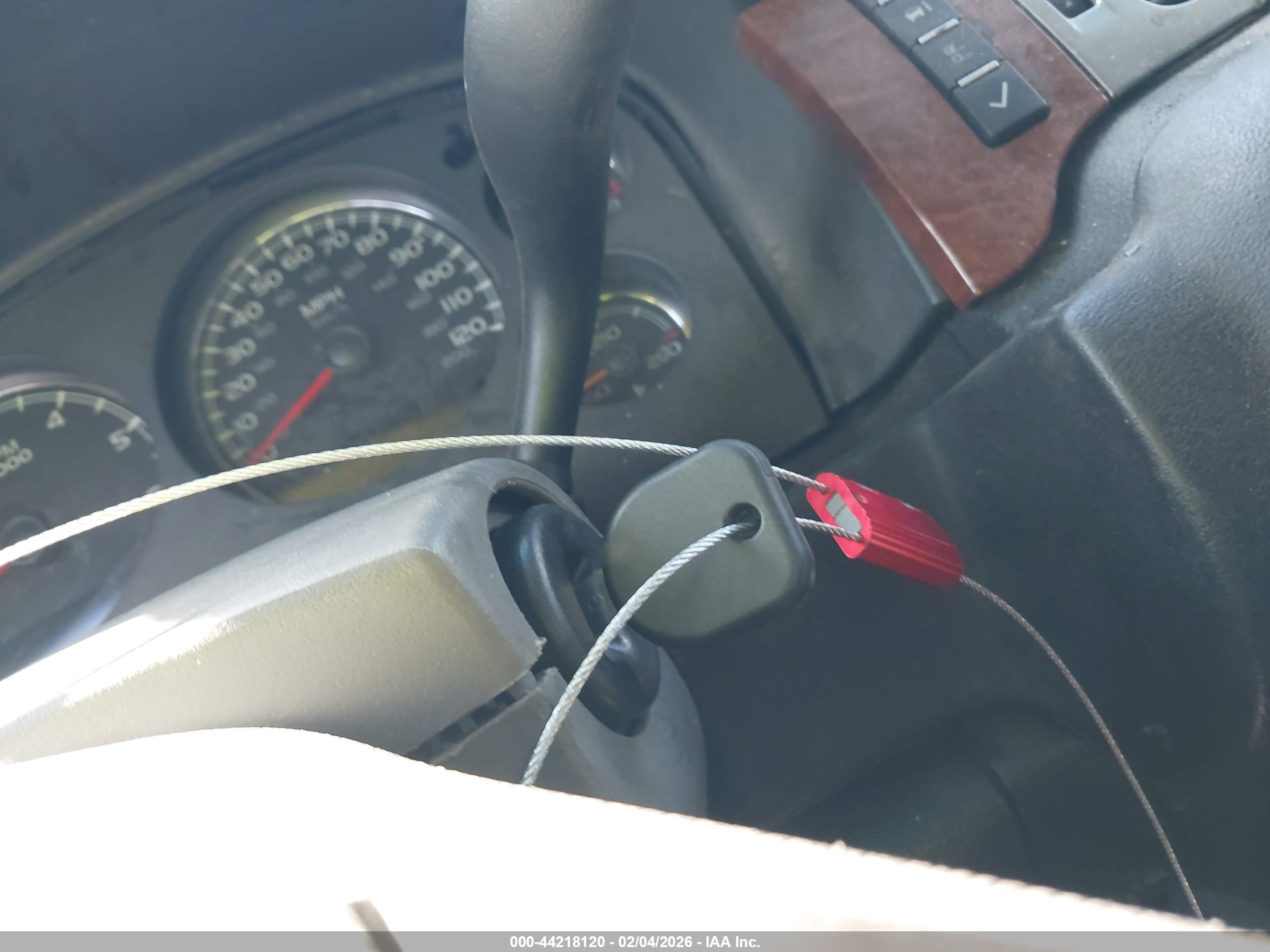 GMC YUKON image 11