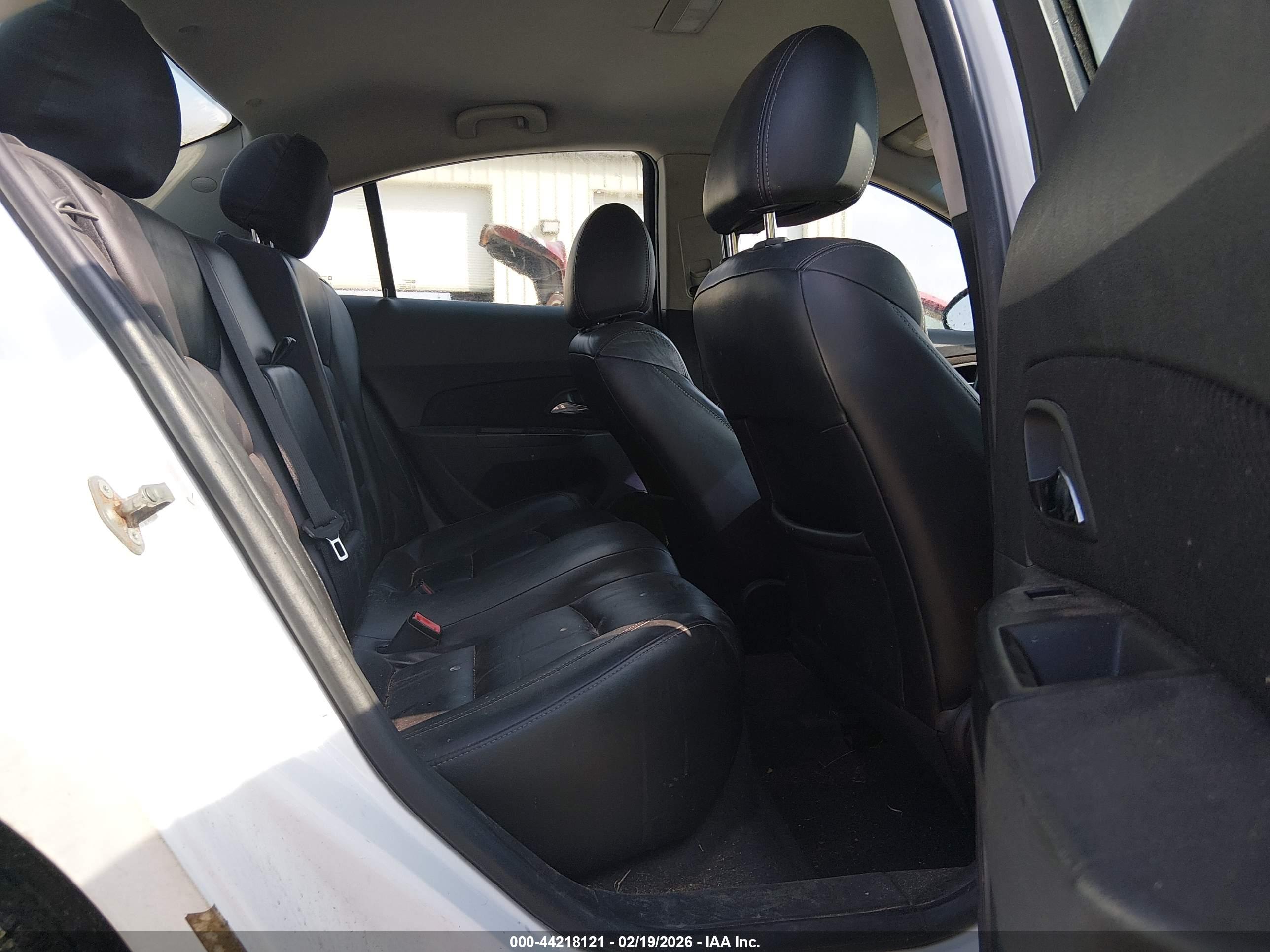 CHEVROLET CRUZE image 8