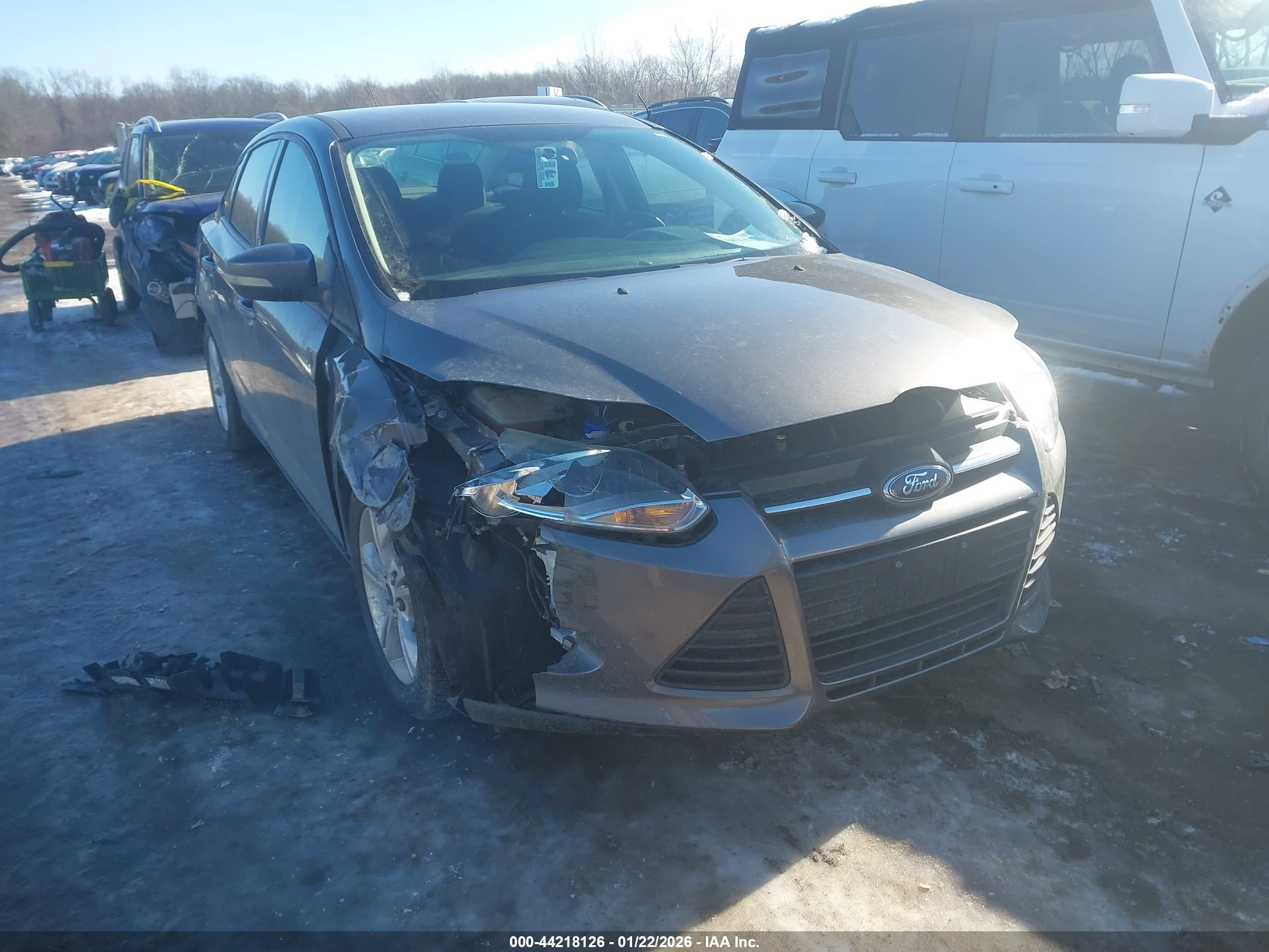 FORD FOCUS image 6