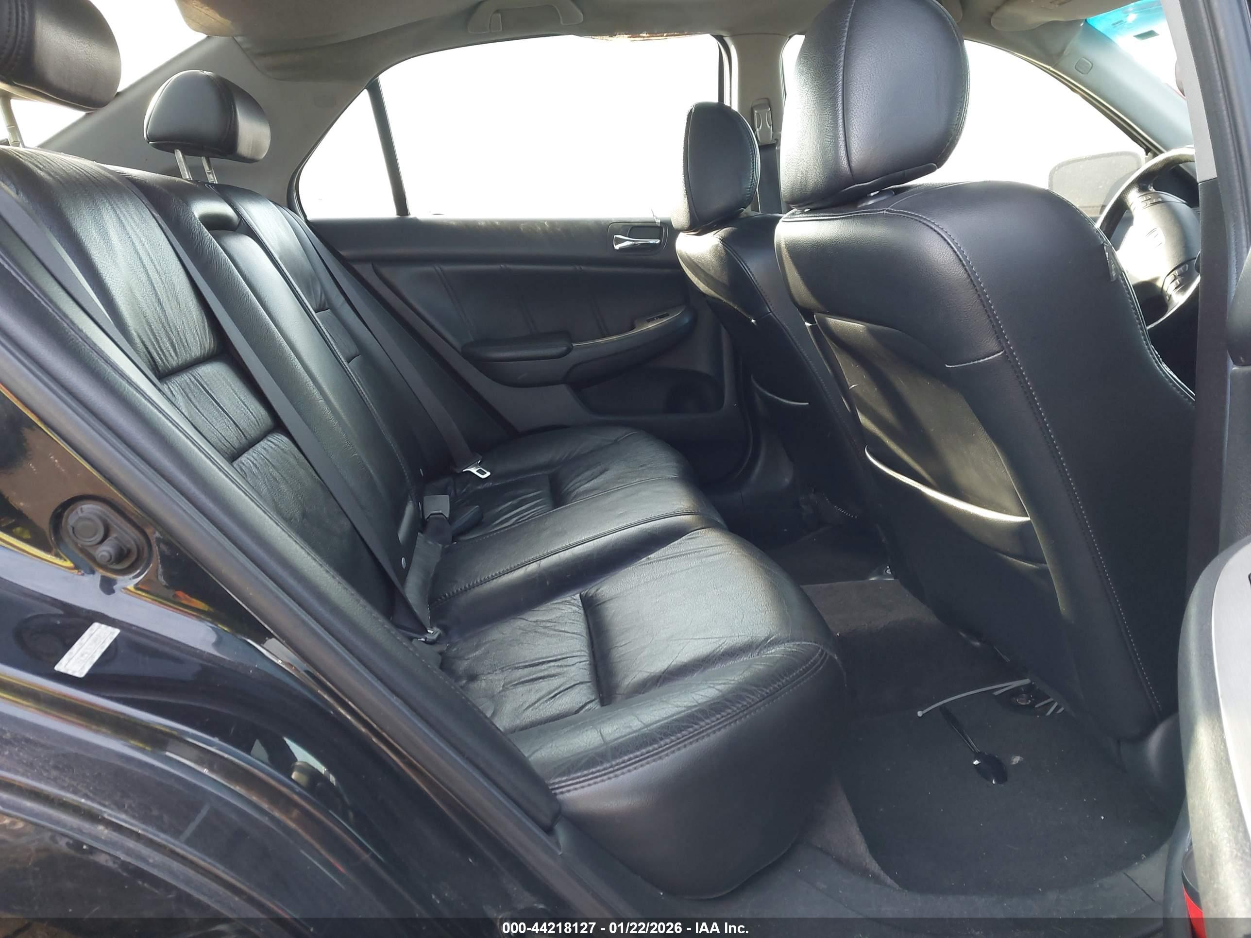 HONDA ACCORD image 8