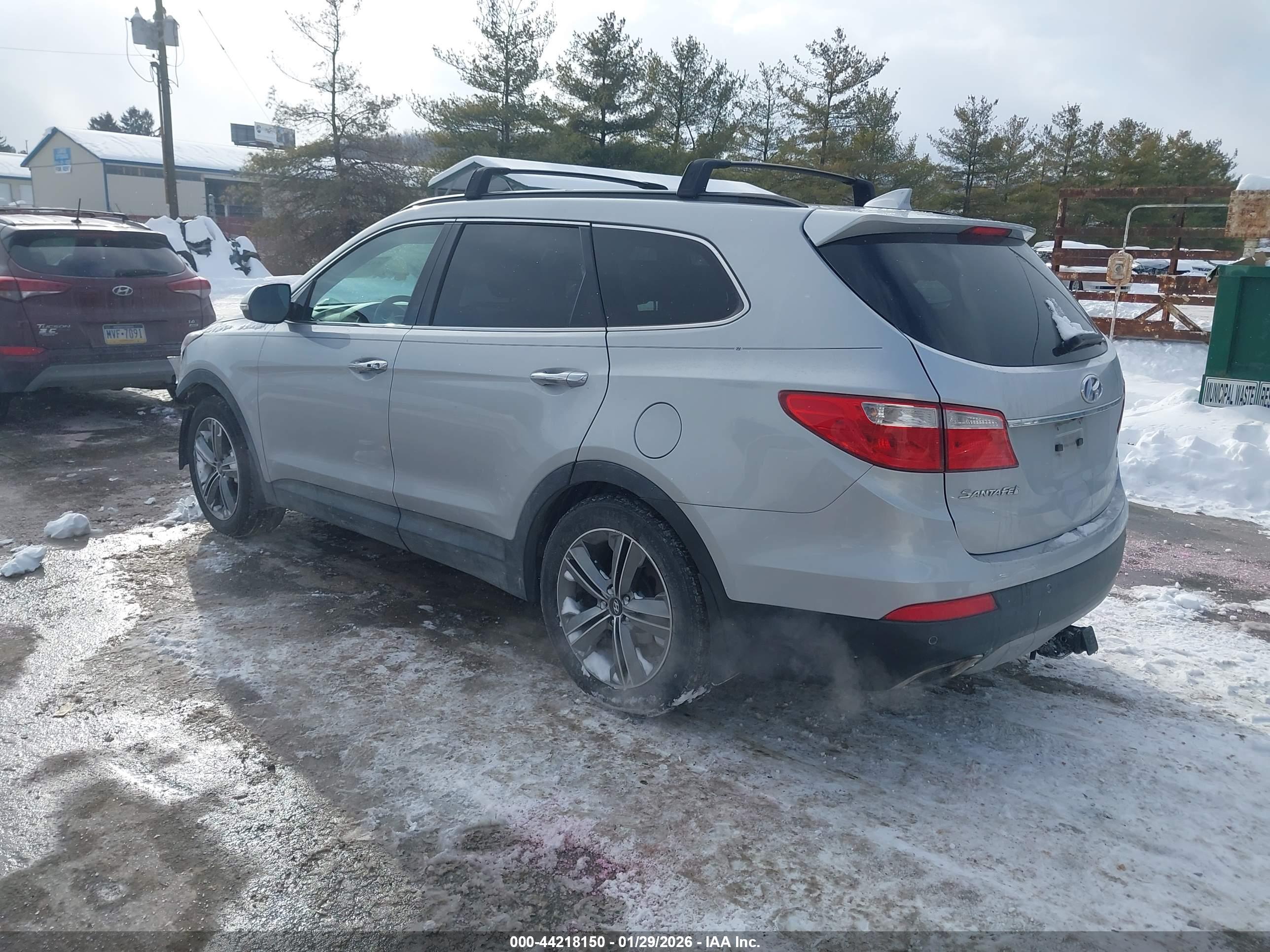 HYUNDAI SANTA image 3