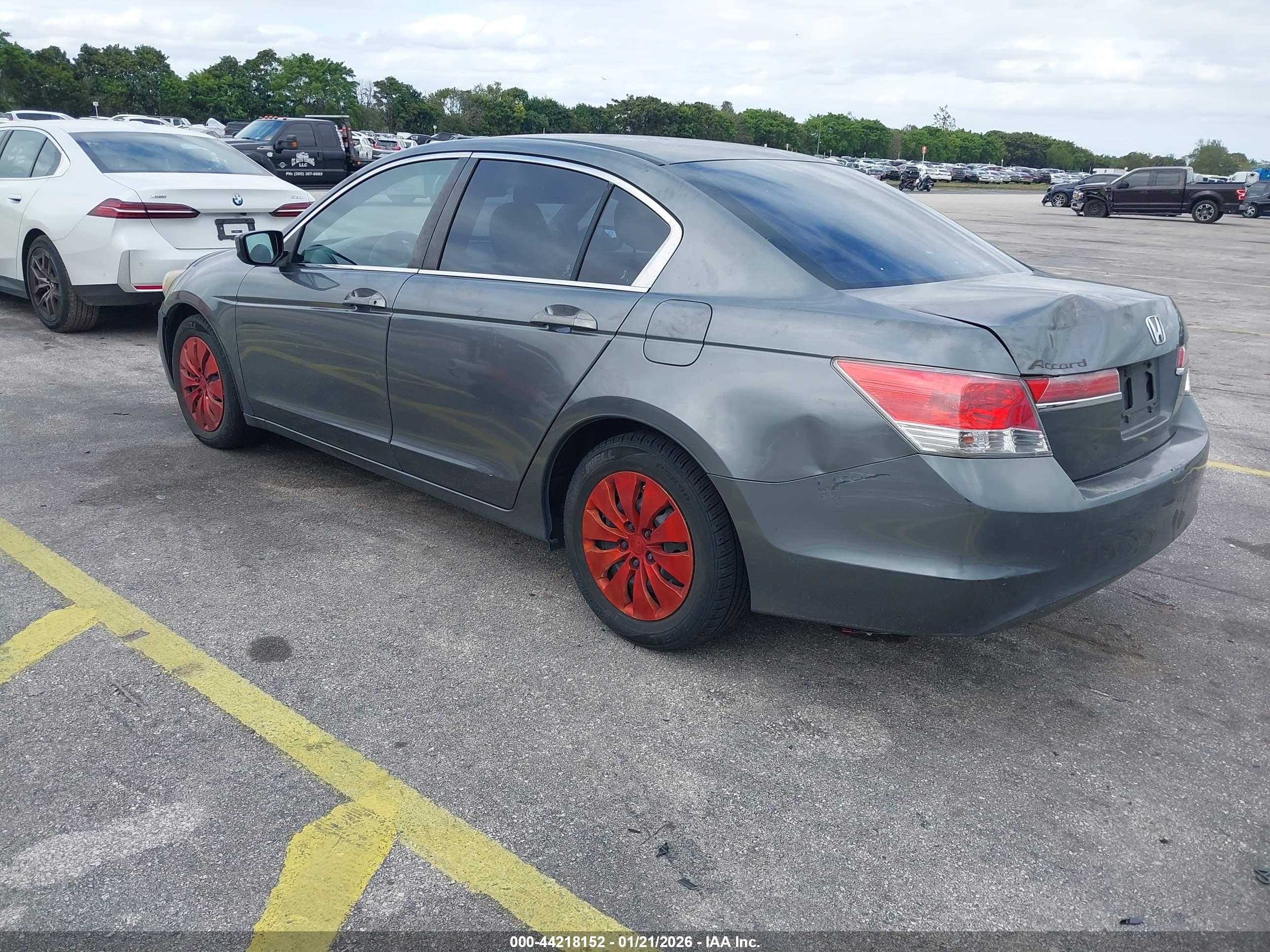 HONDA ACCORD image 3