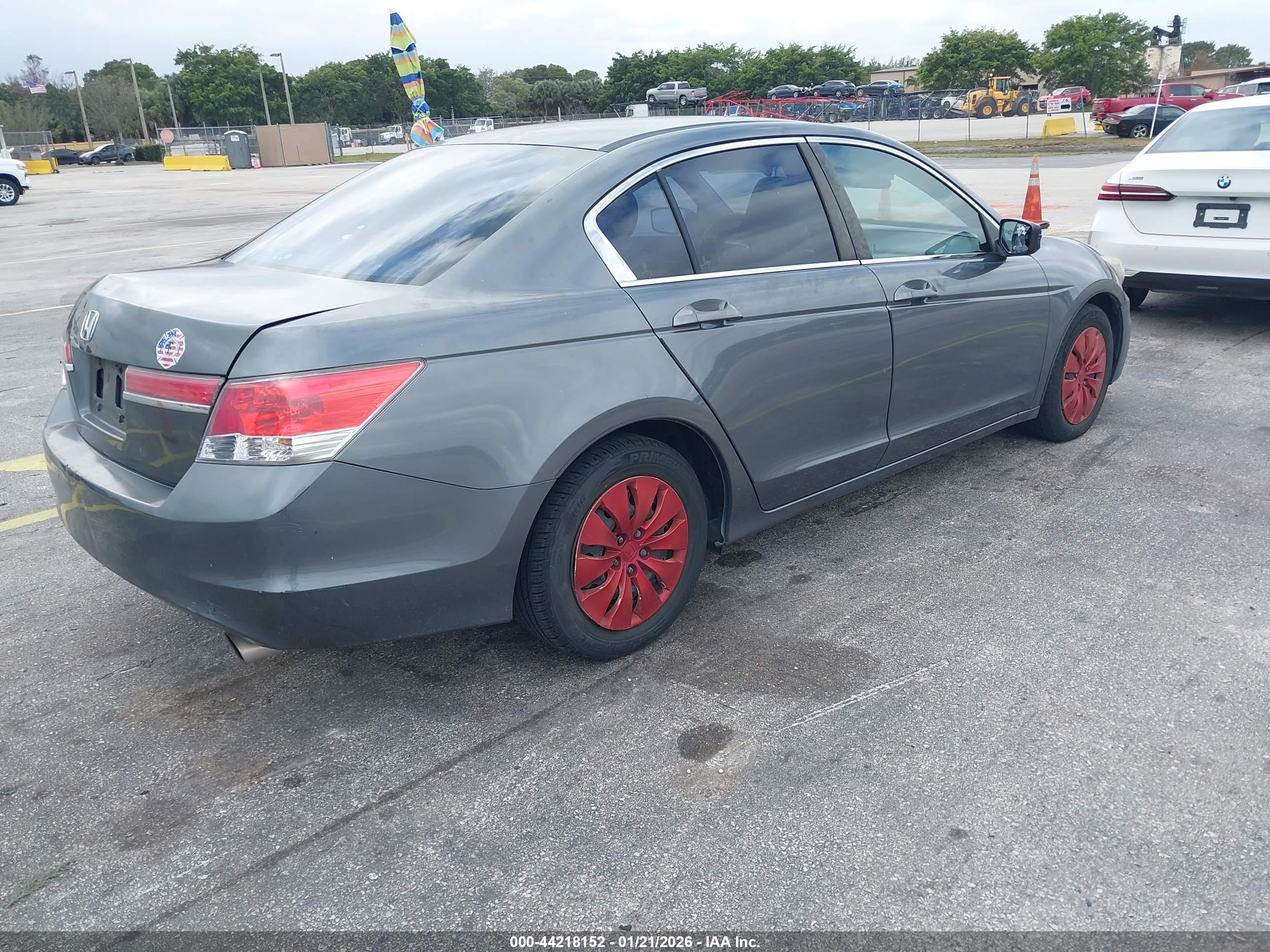 HONDA ACCORD image 4