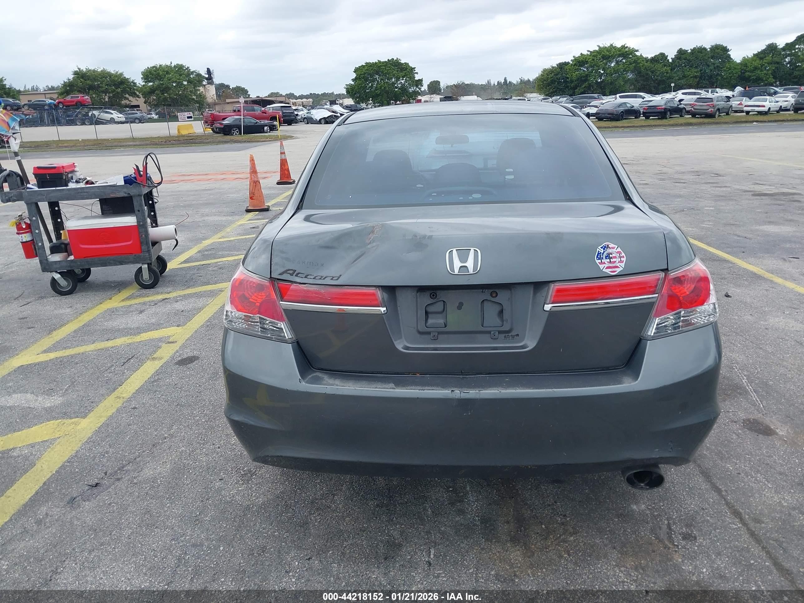 HONDA ACCORD image 6