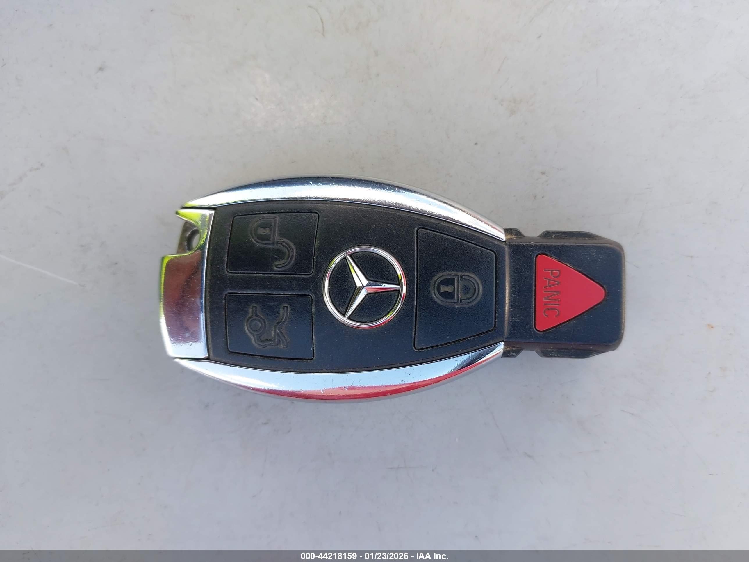 MERCEDES-BENZ C image 11