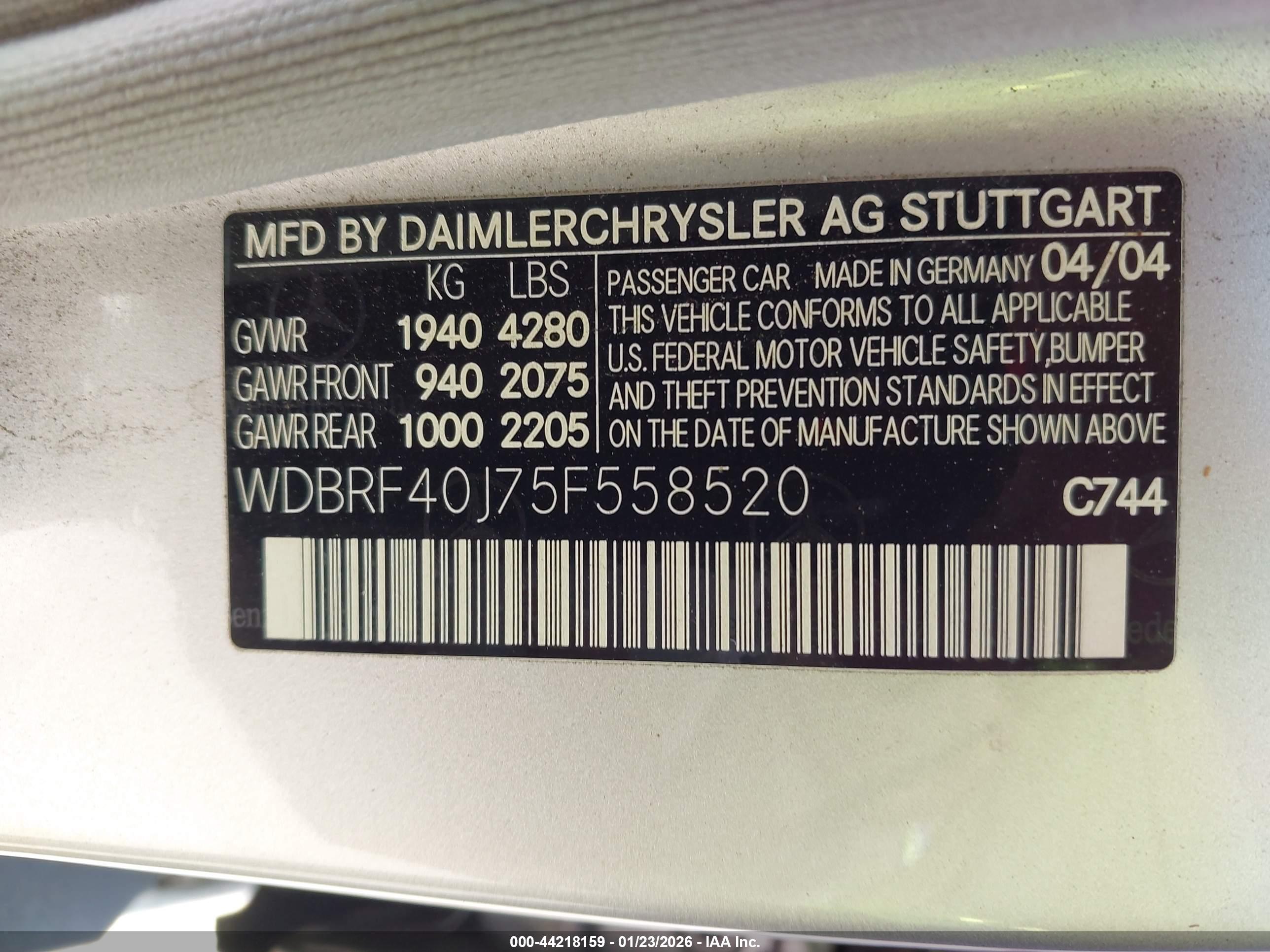MERCEDES-BENZ C image 9