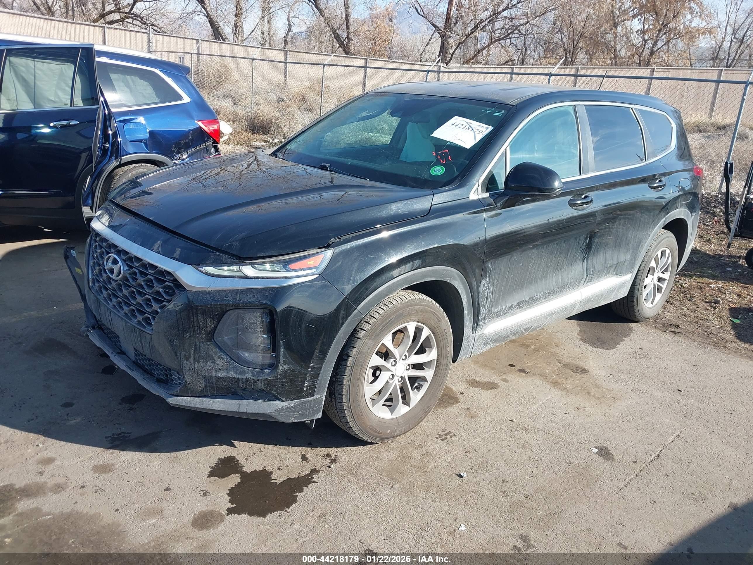 HYUNDAI SANTA image 2