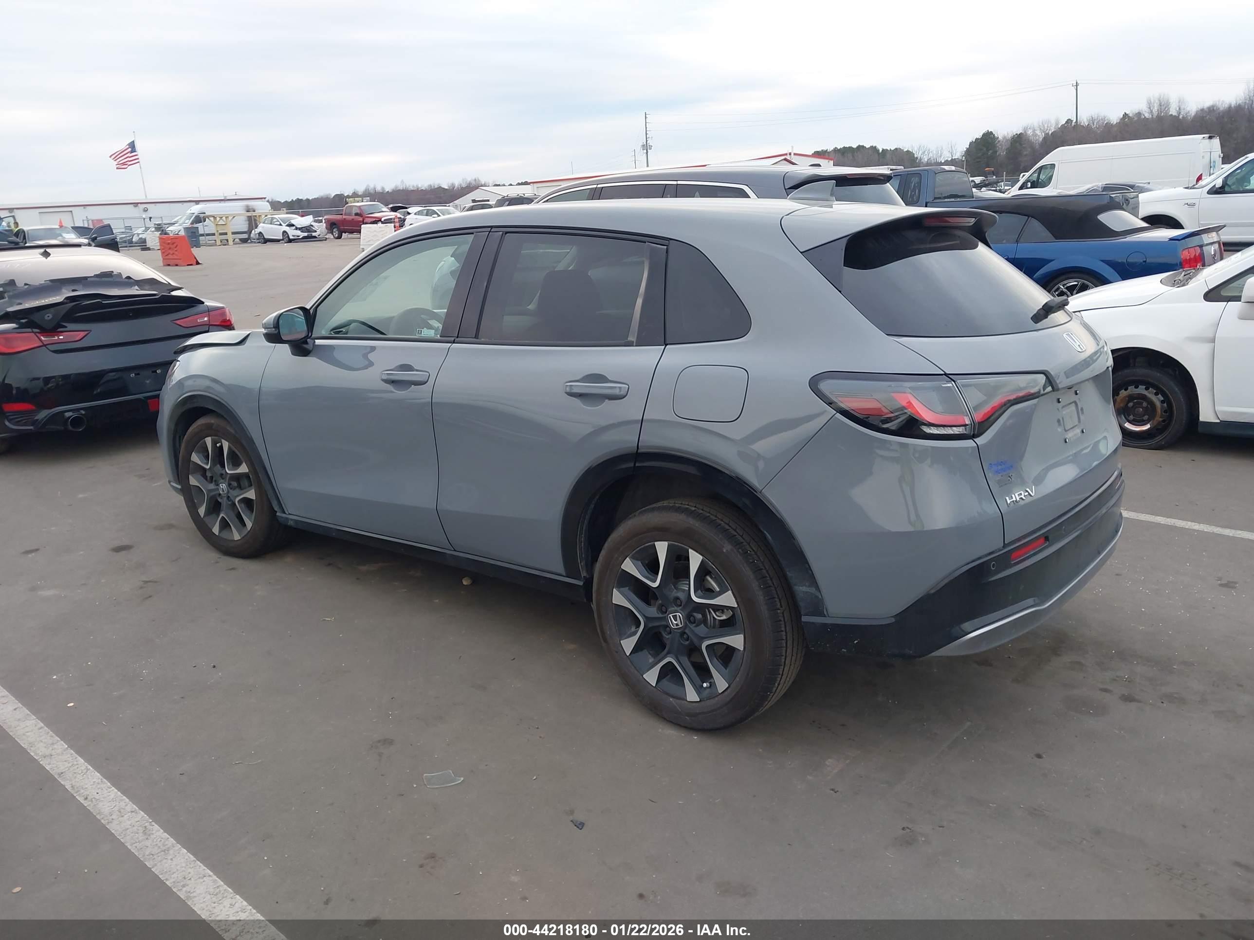 HONDA HR-V image 3