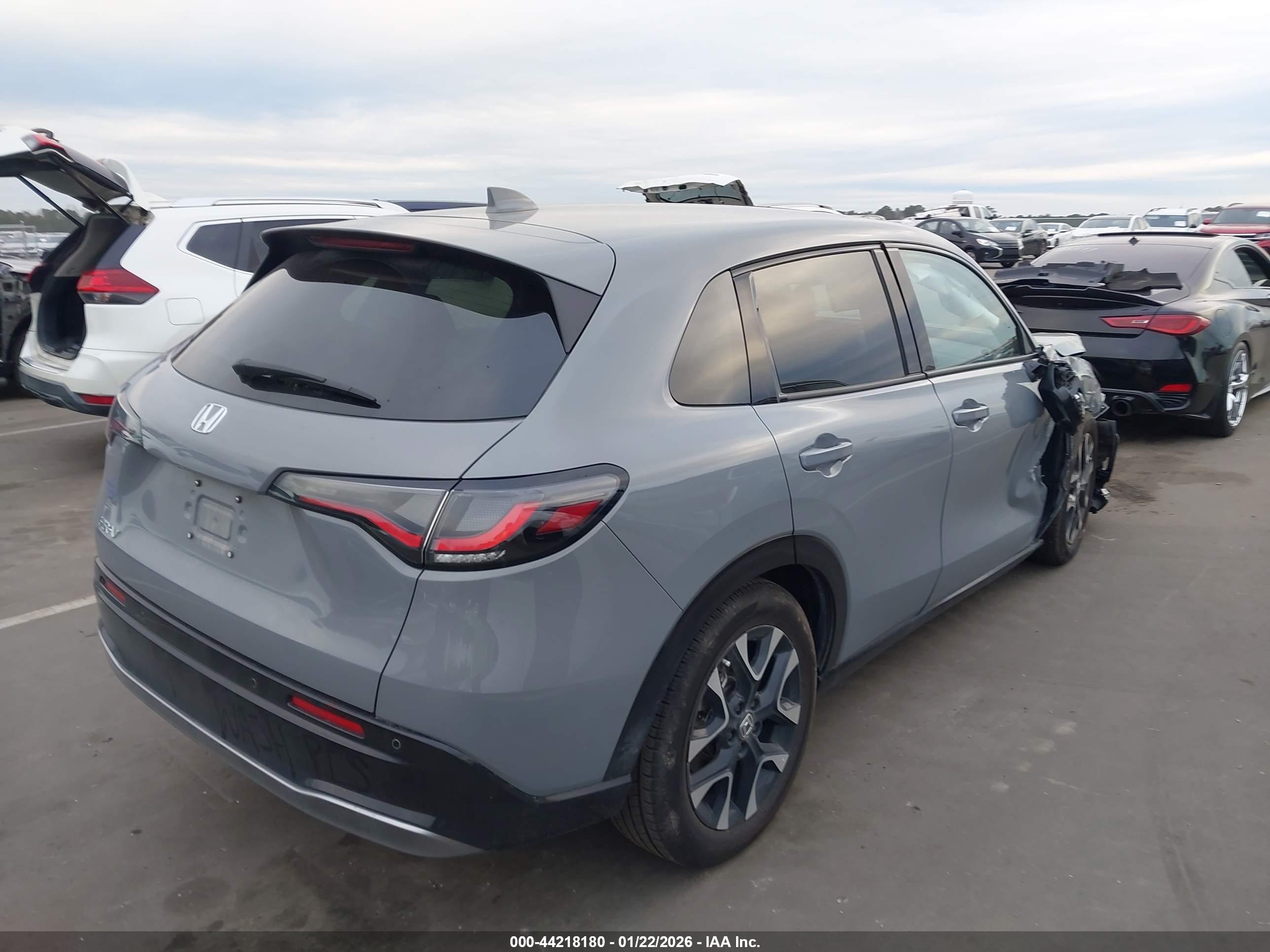 HONDA HR-V image 4