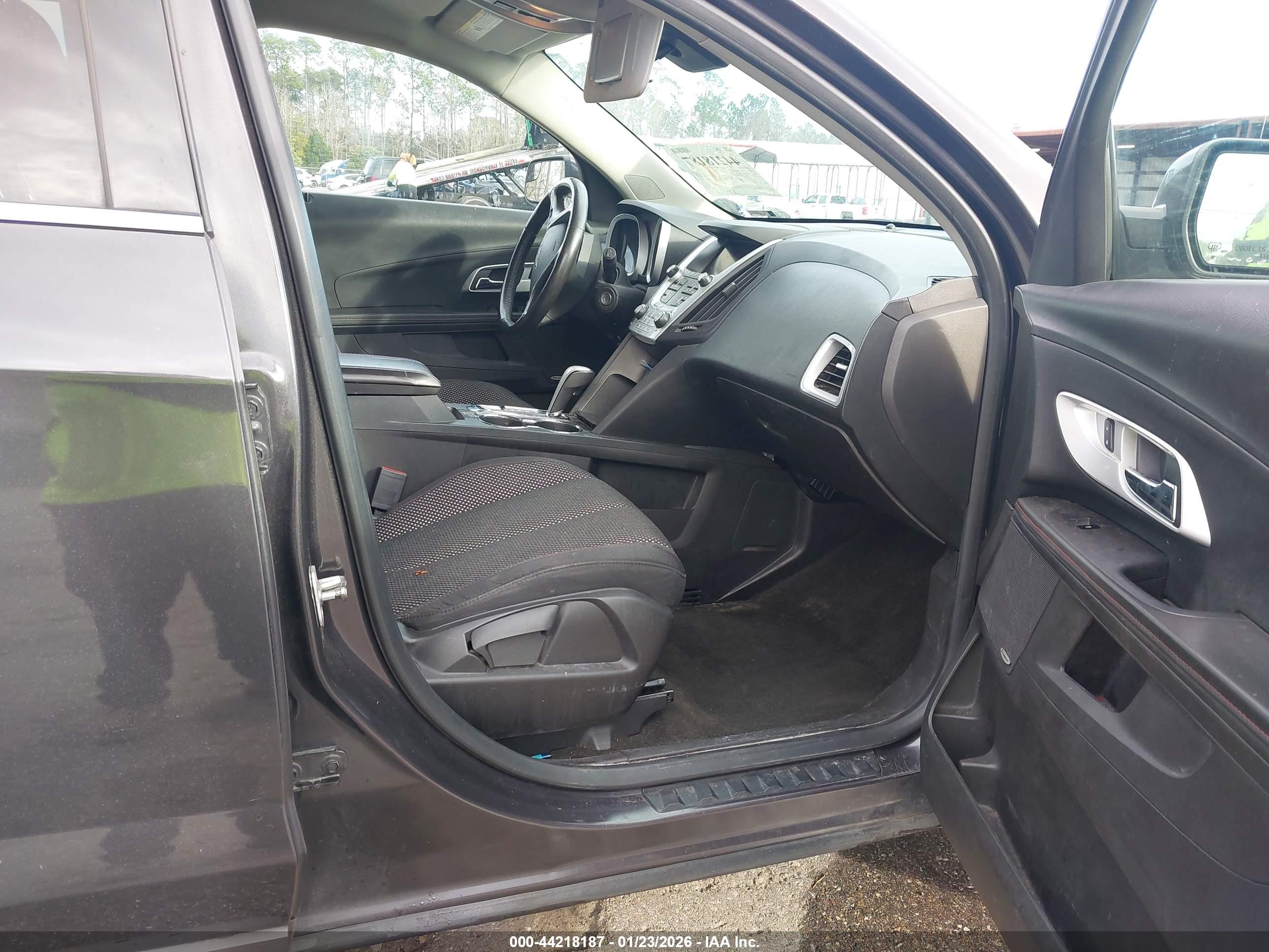 CHEVROLET EQUINOX image 5