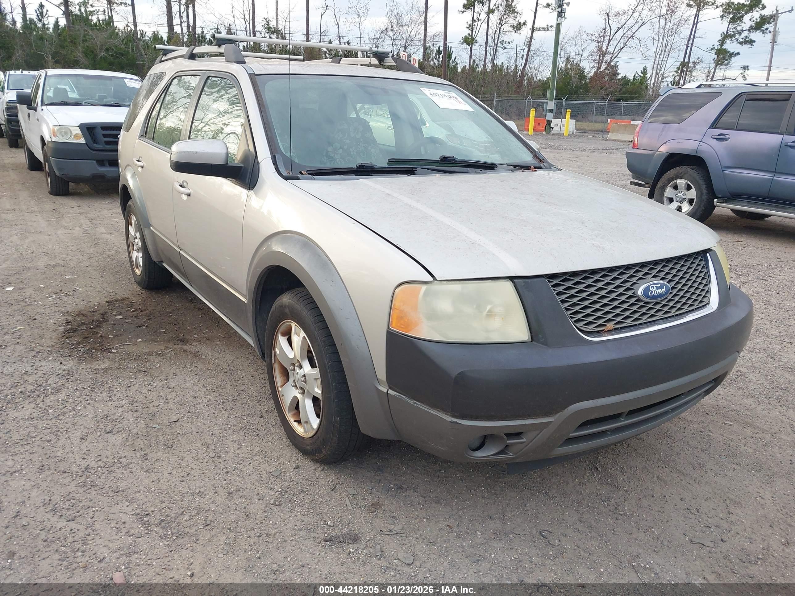 FORD FREESTYLE image 6