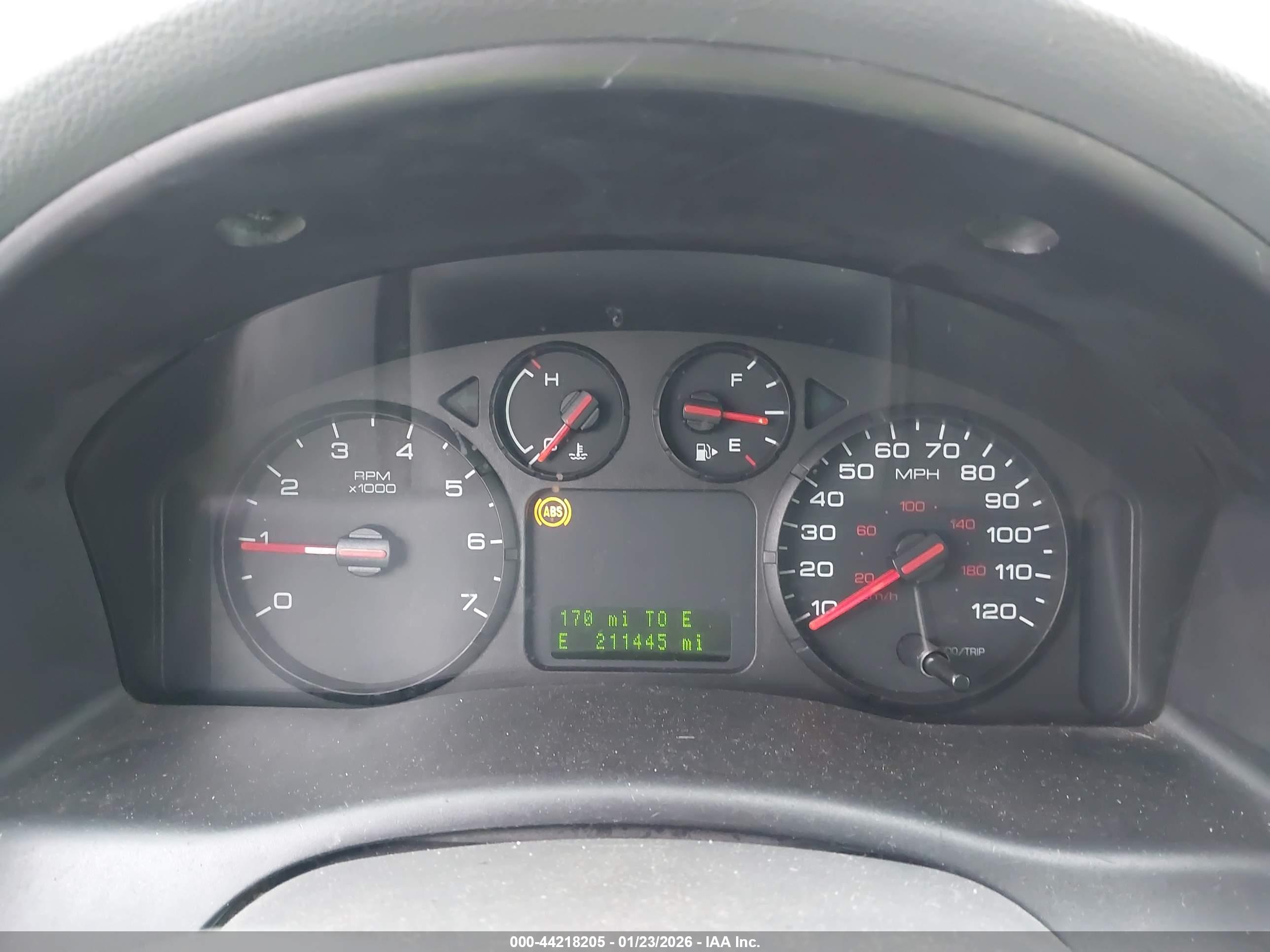 FORD FREESTYLE image 7