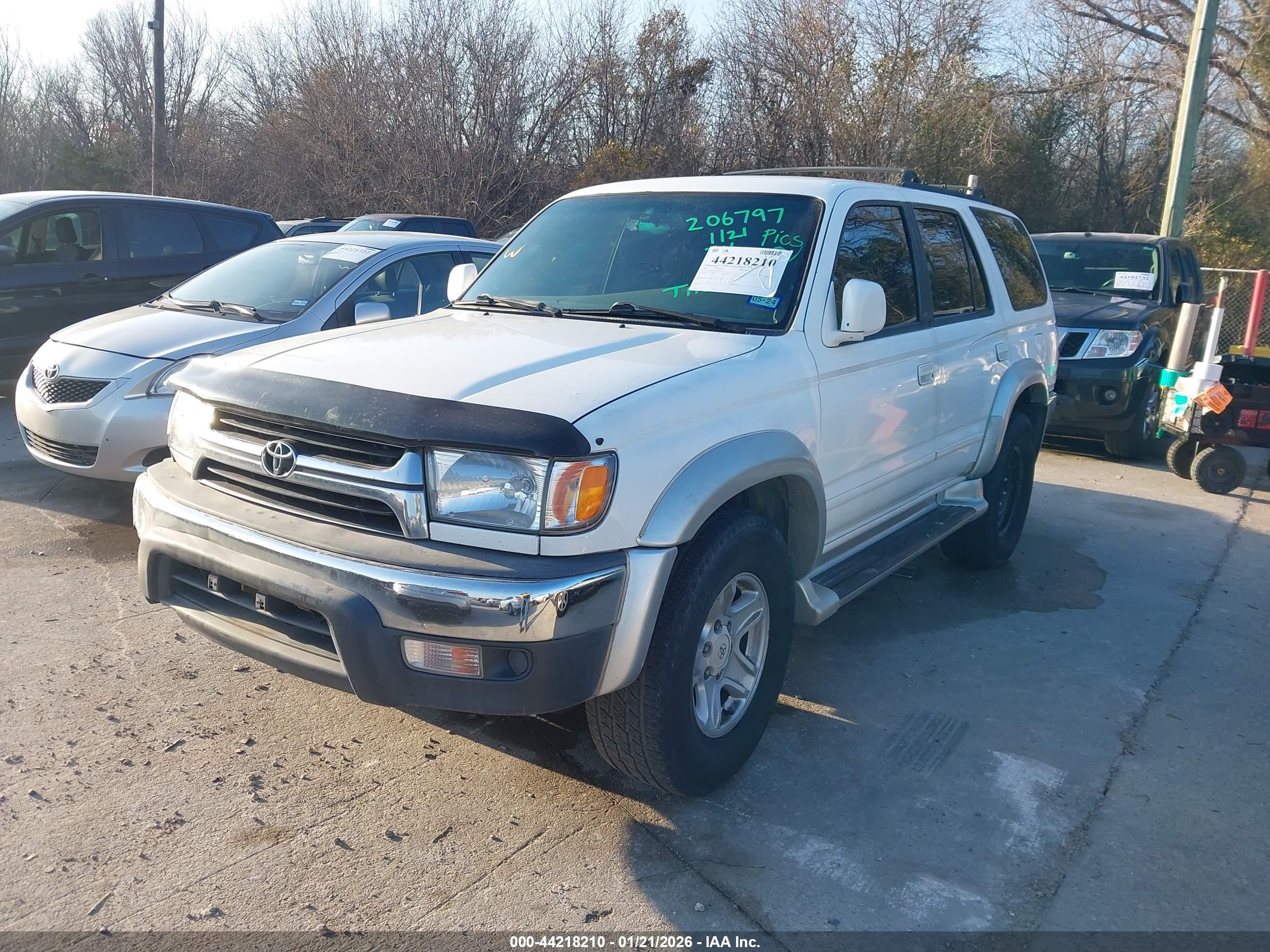 TOYOTA 4RUNNER image 2