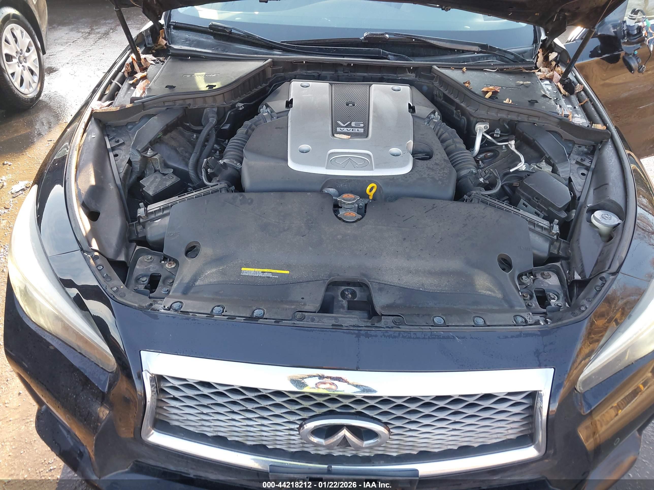 INFINITI Q50 image 10