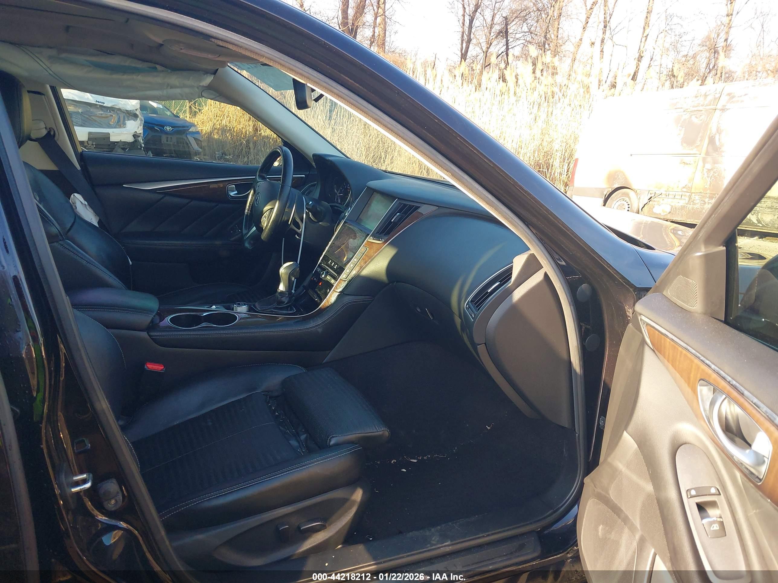 INFINITI Q50 image 5