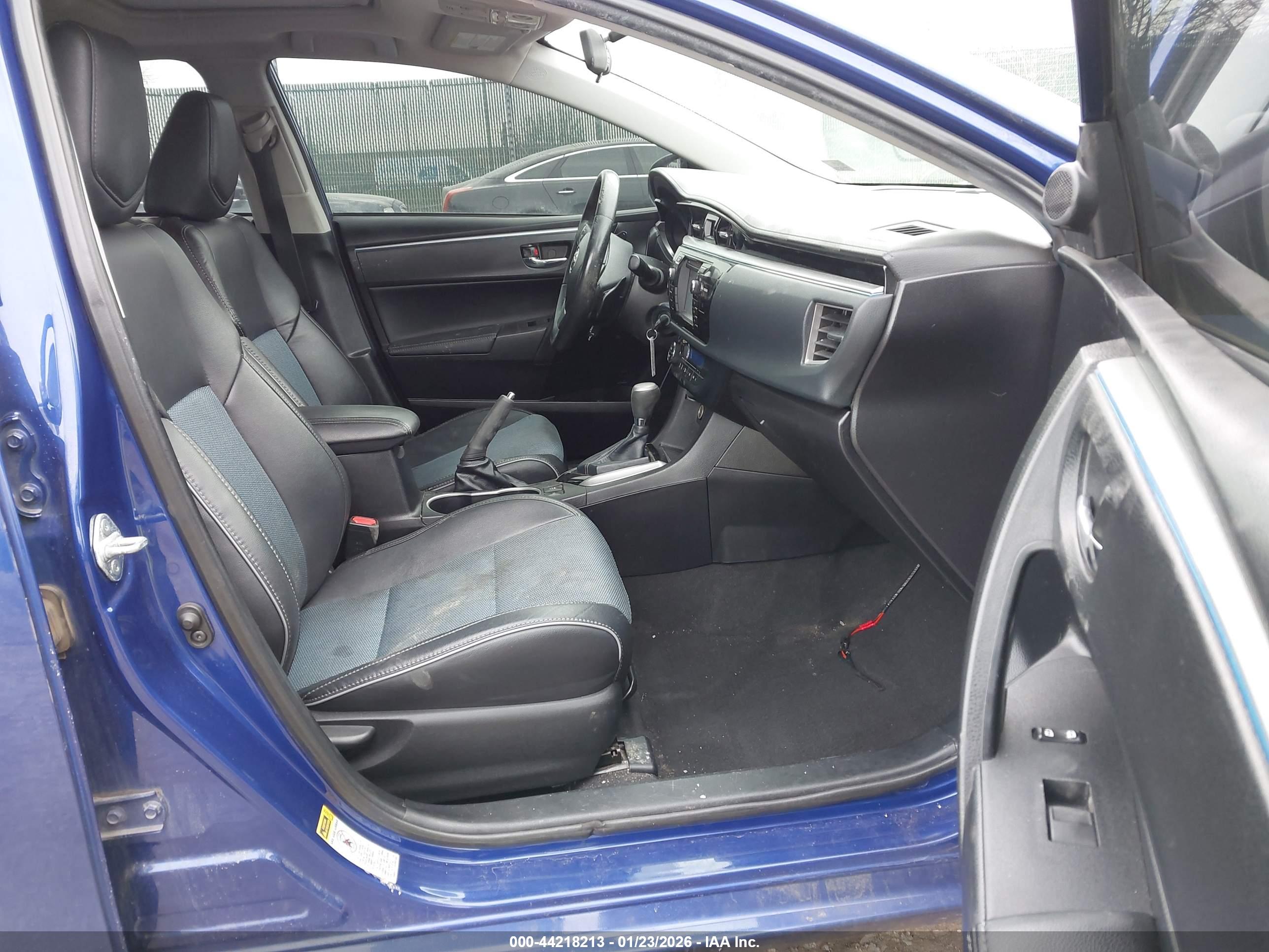 TOYOTA COROLLA image 5