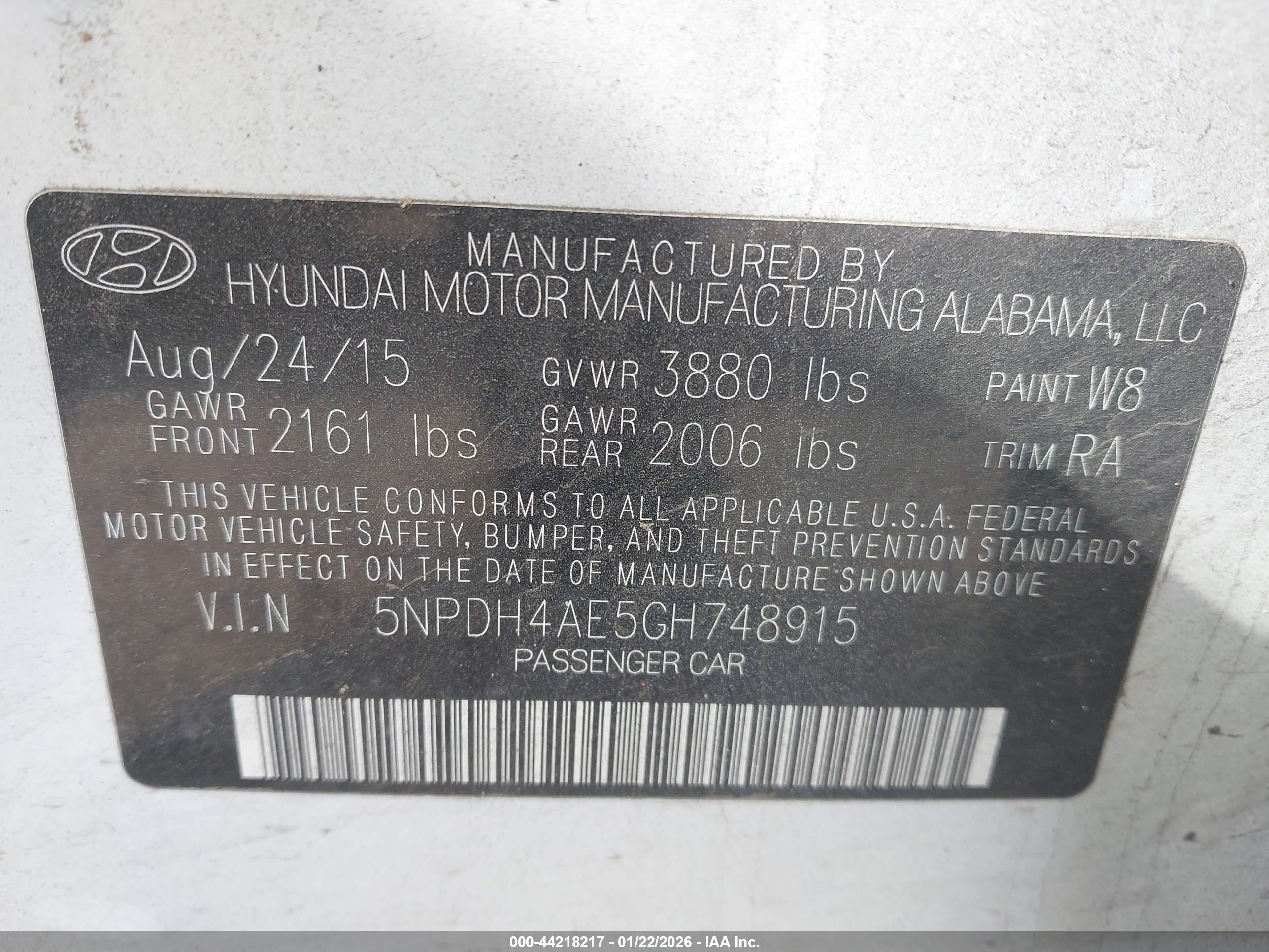 HYUNDAI ELANTRA image 9