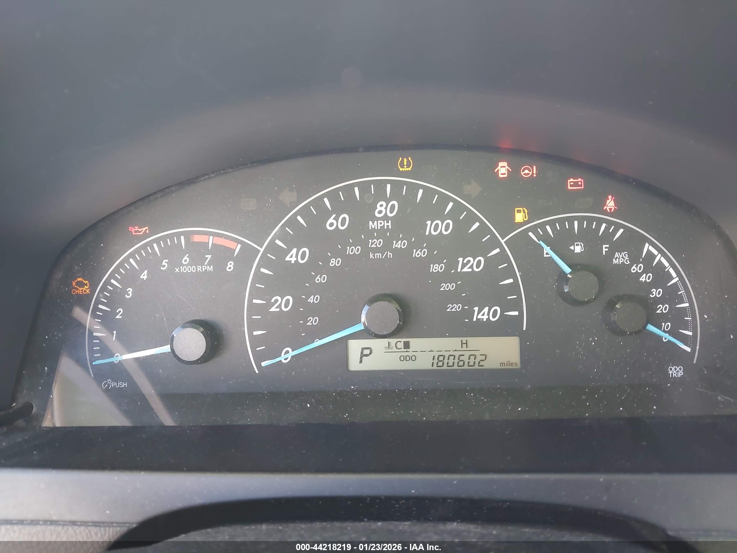 TOYOTA CAMRY image 7
