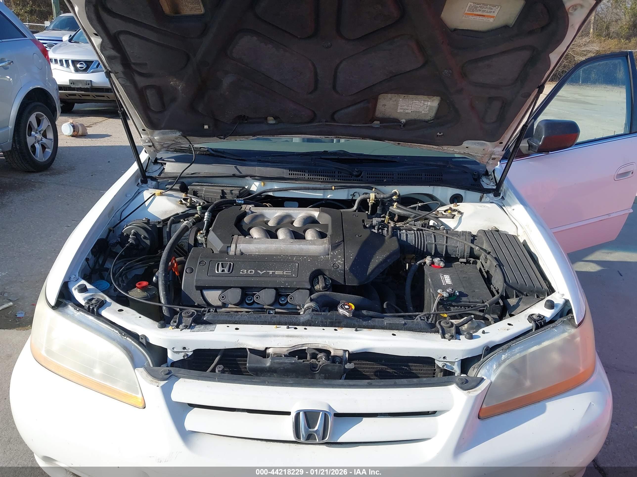 HONDA ACCORD image 10