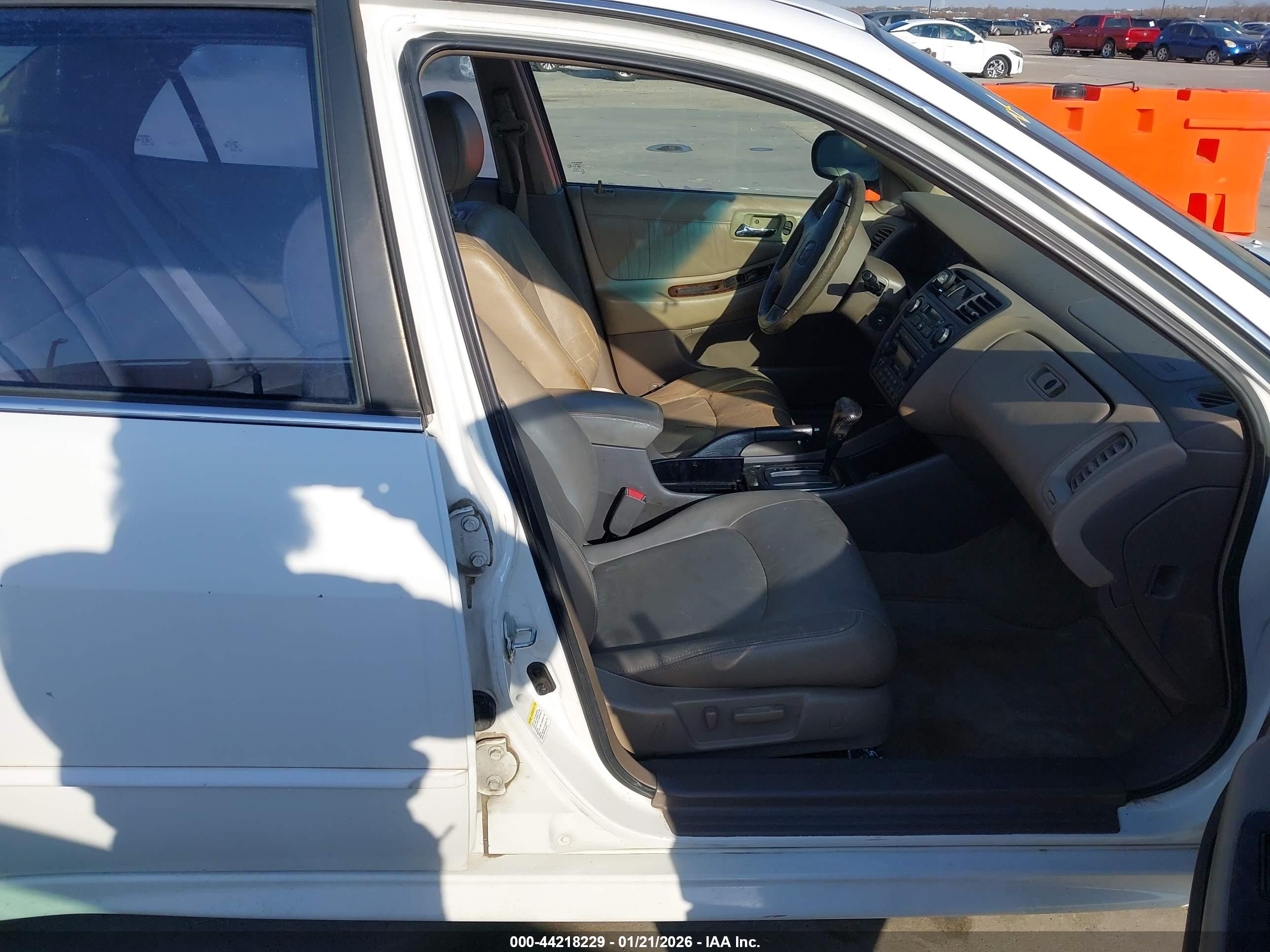 HONDA ACCORD image 5