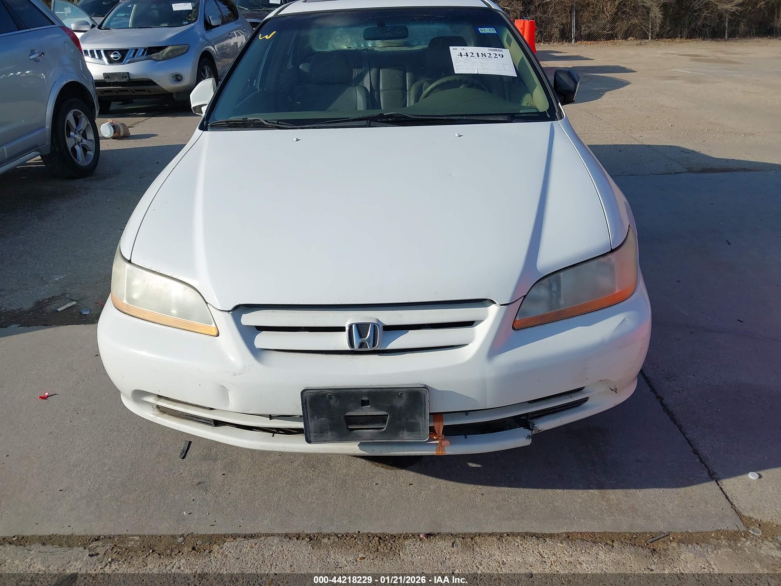HONDA ACCORD image 6