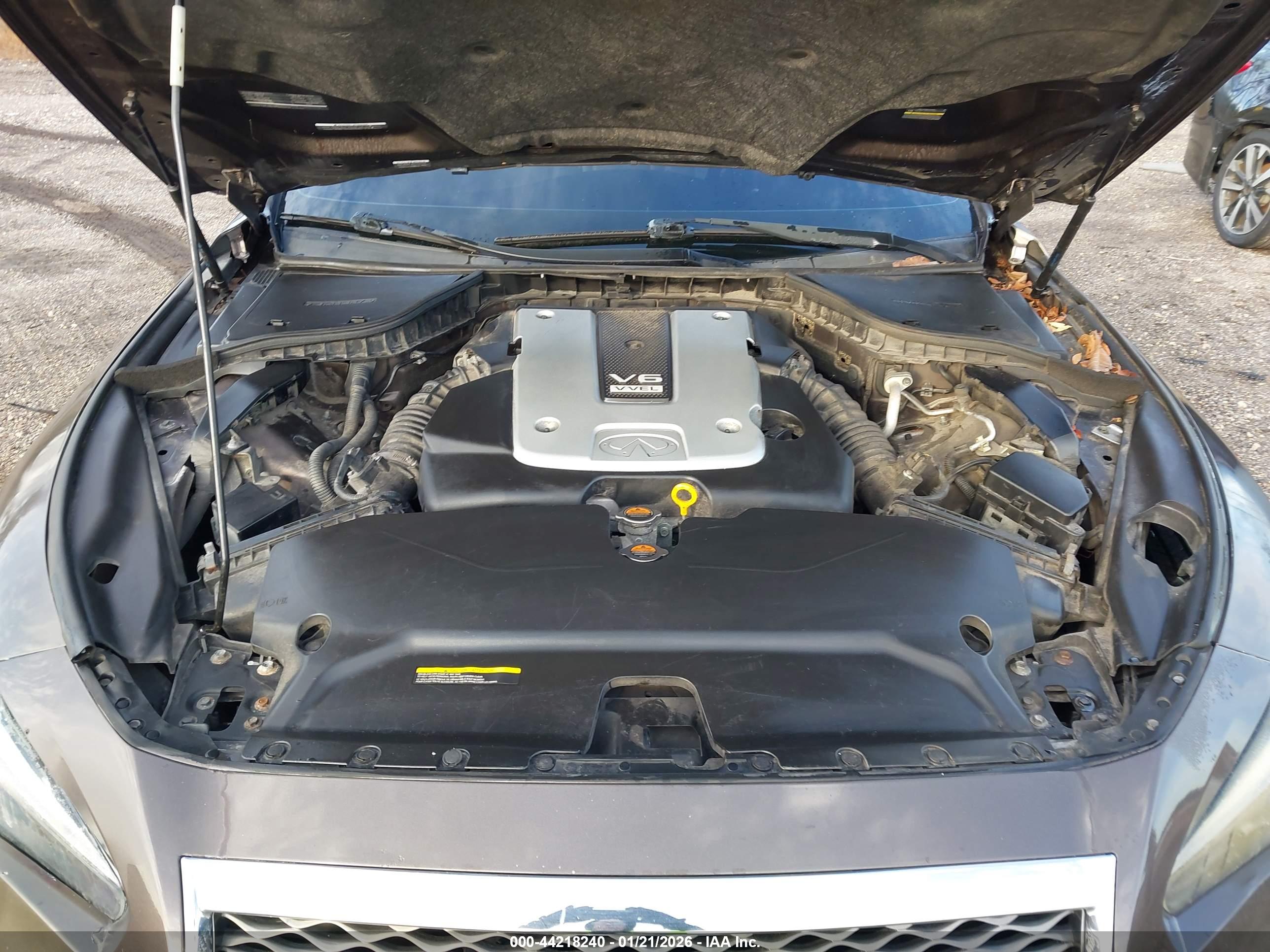 INFINITI Q50 image 10