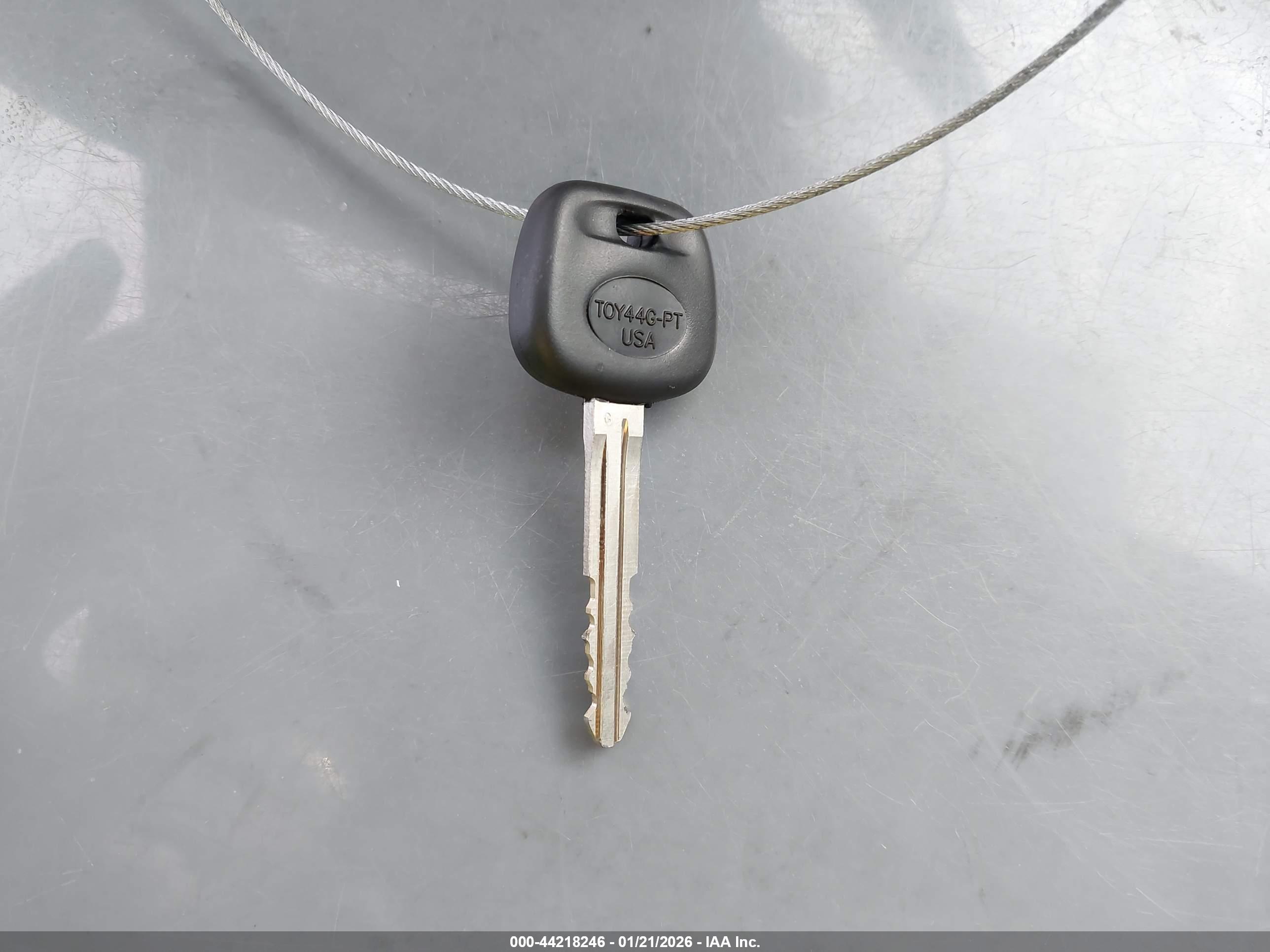 TOYOTA COROLLA image 11
