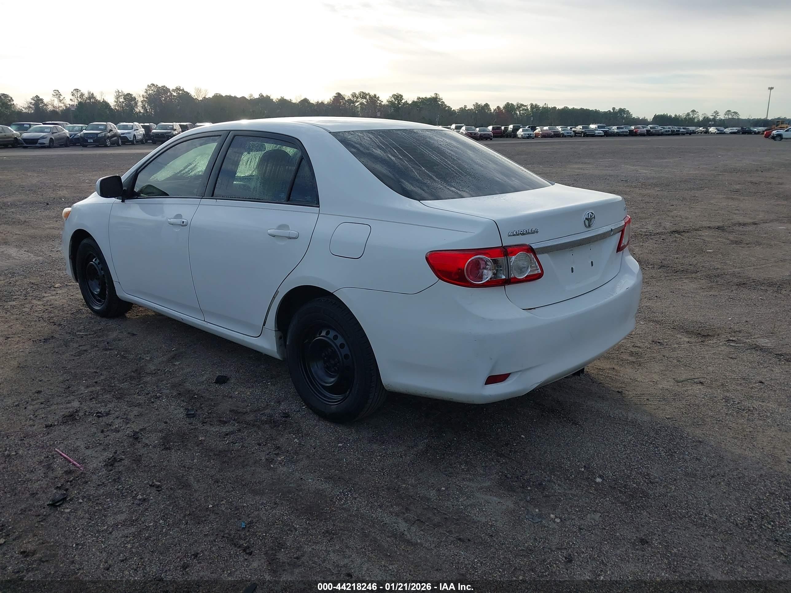 TOYOTA COROLLA image 3