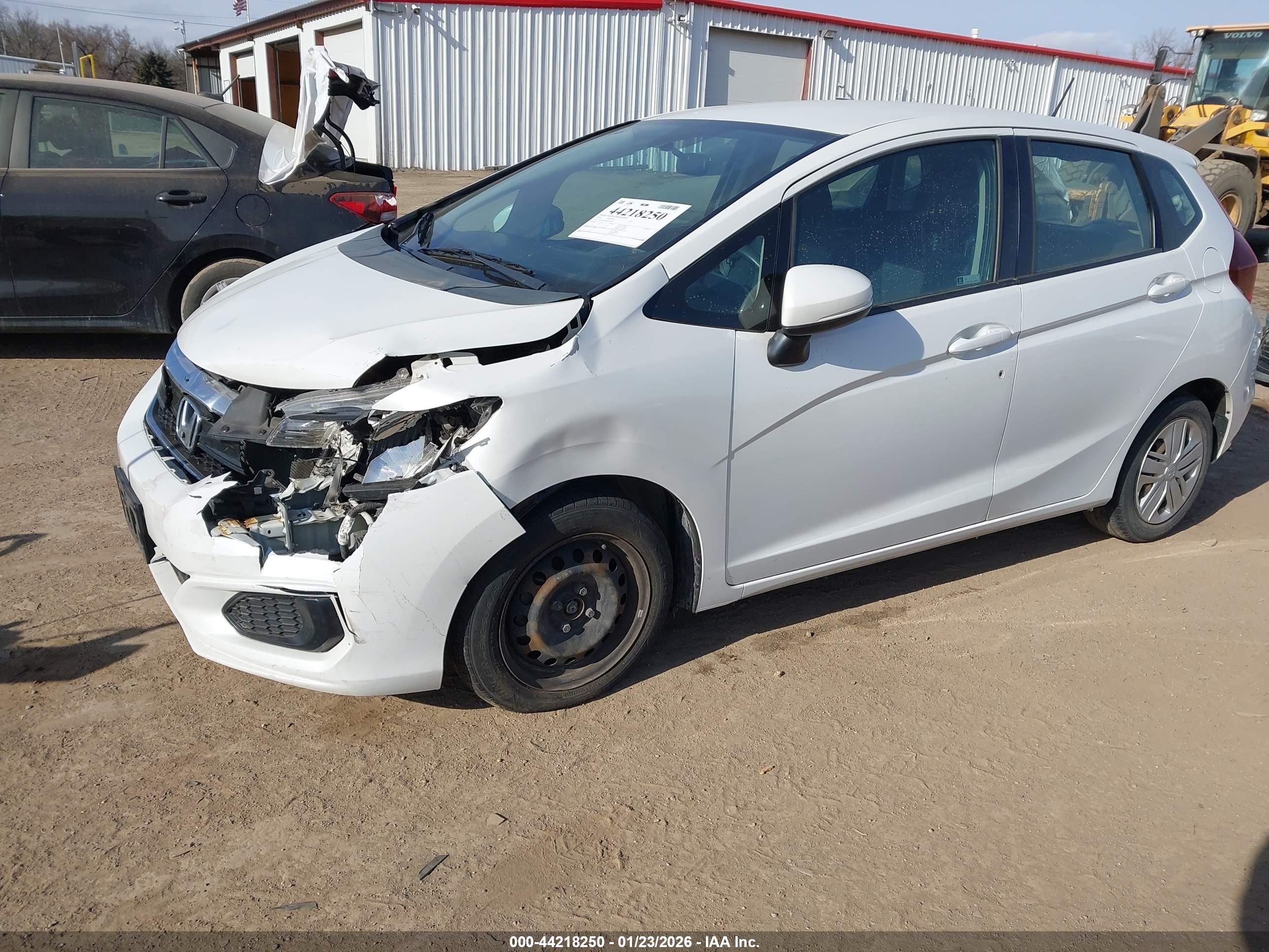 HONDA FIT image 2