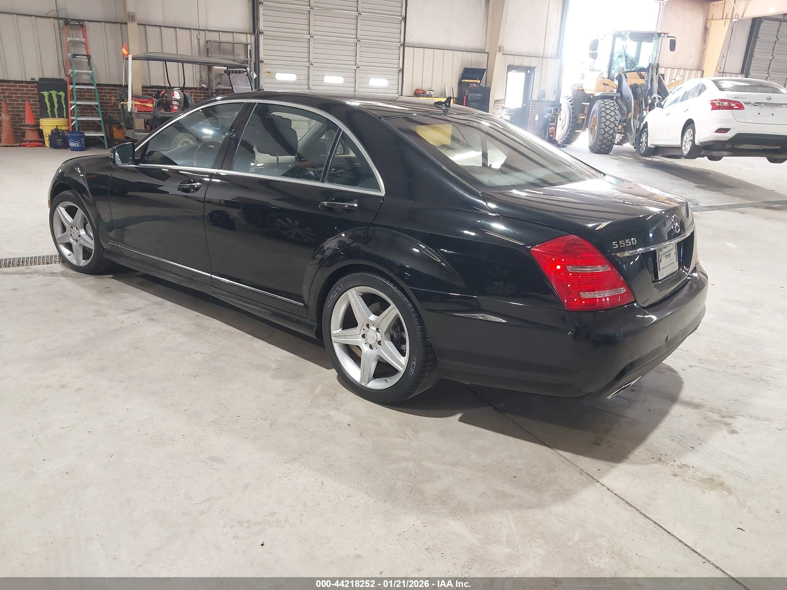 MERCEDES-BENZ S image 3