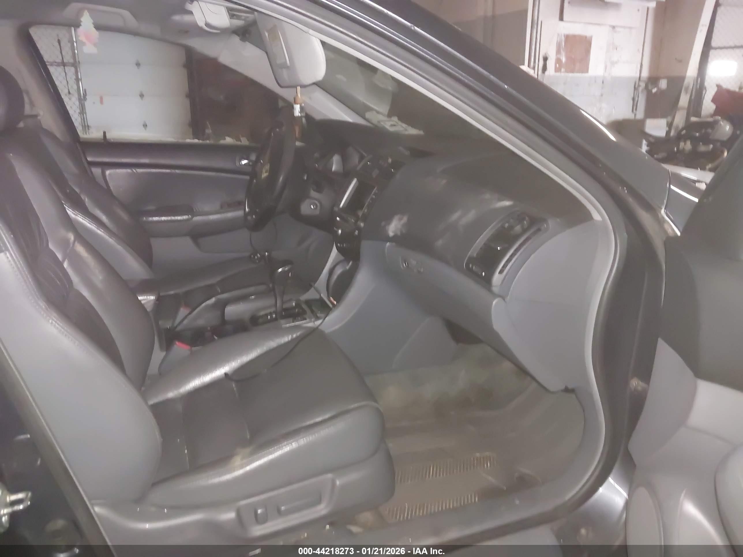 HONDA ACCORD image 5