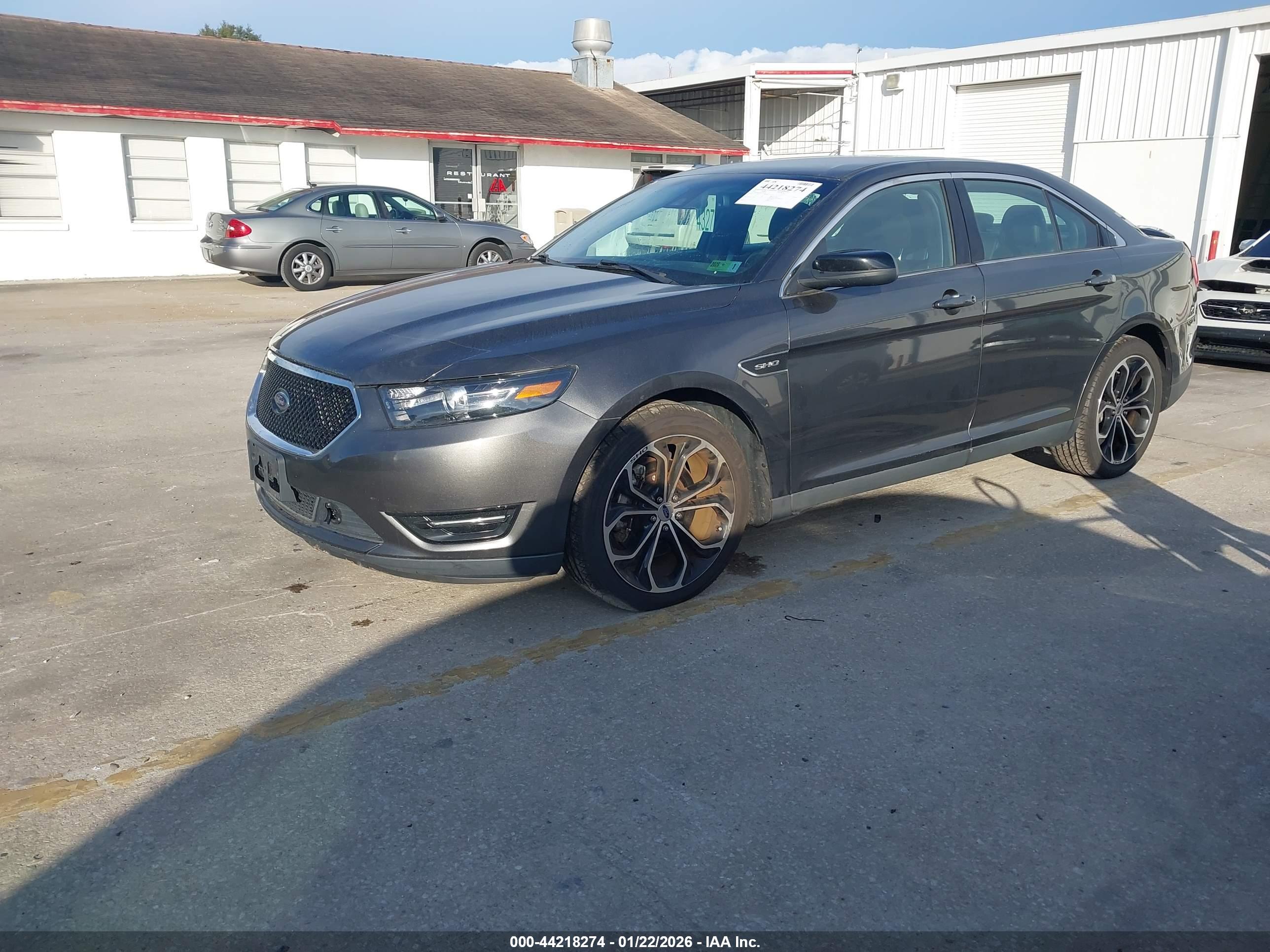 FORD TAURUS image 2