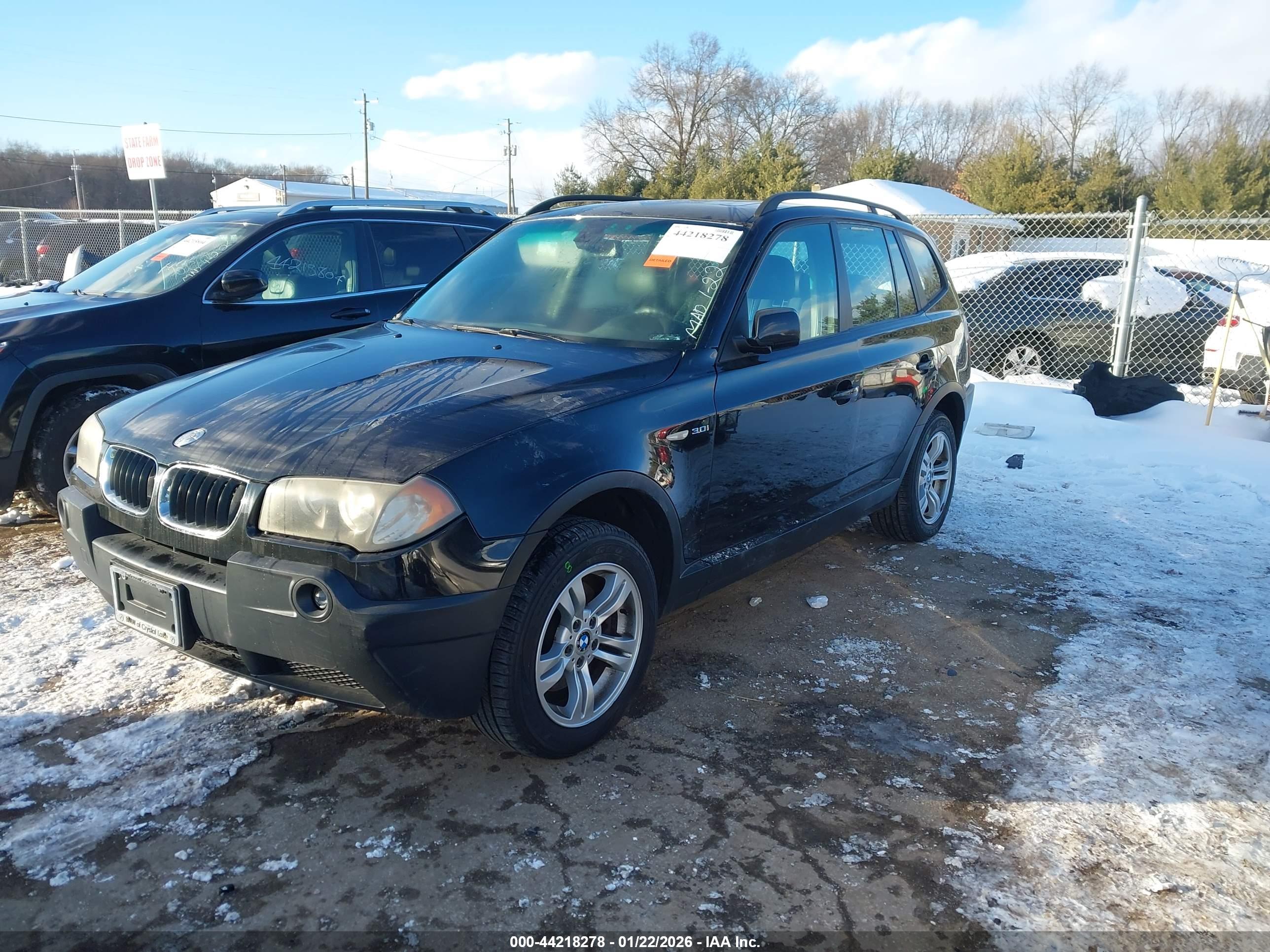 BMW X3 image 2