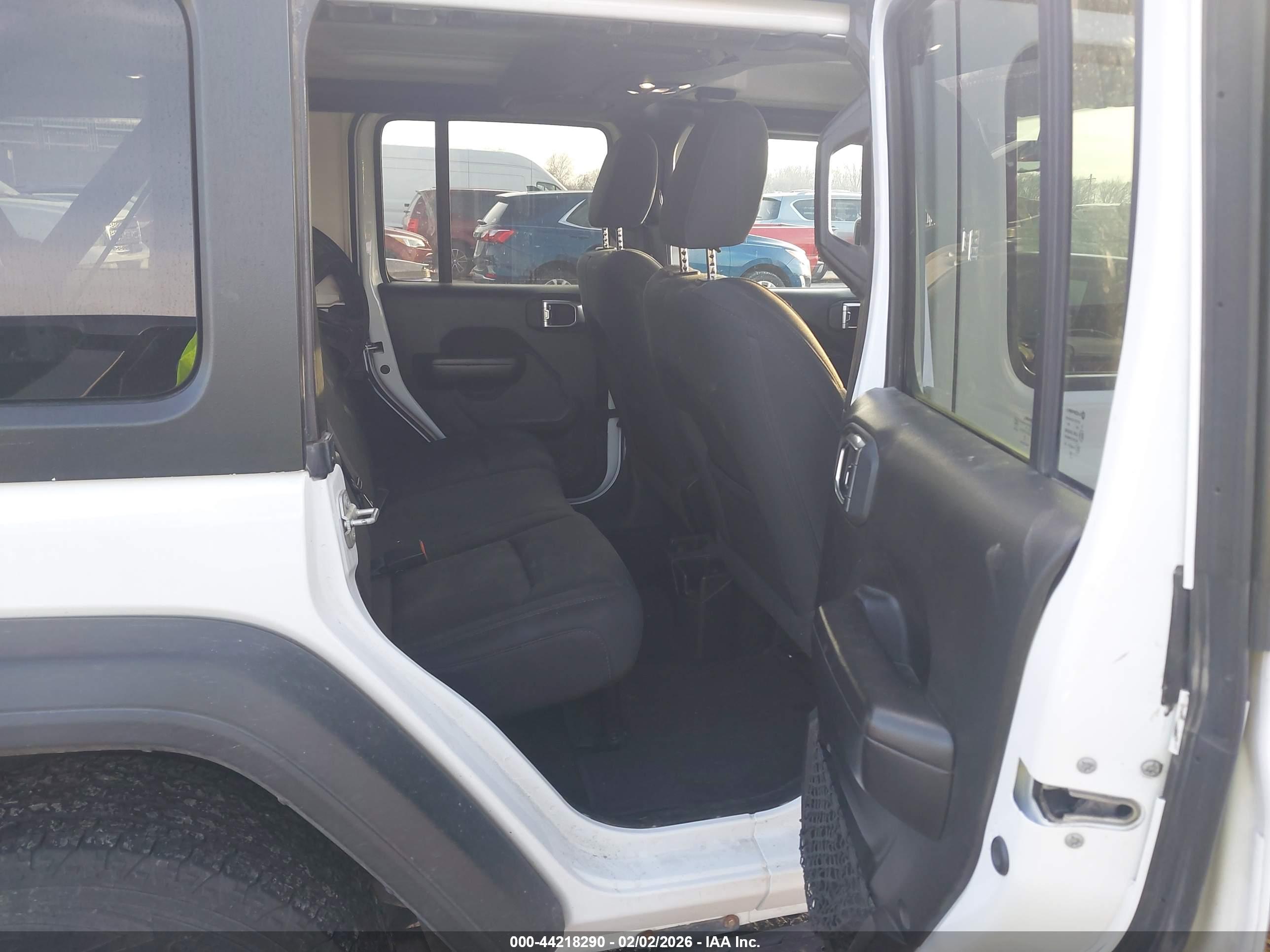 JEEP WRANGLER image 8