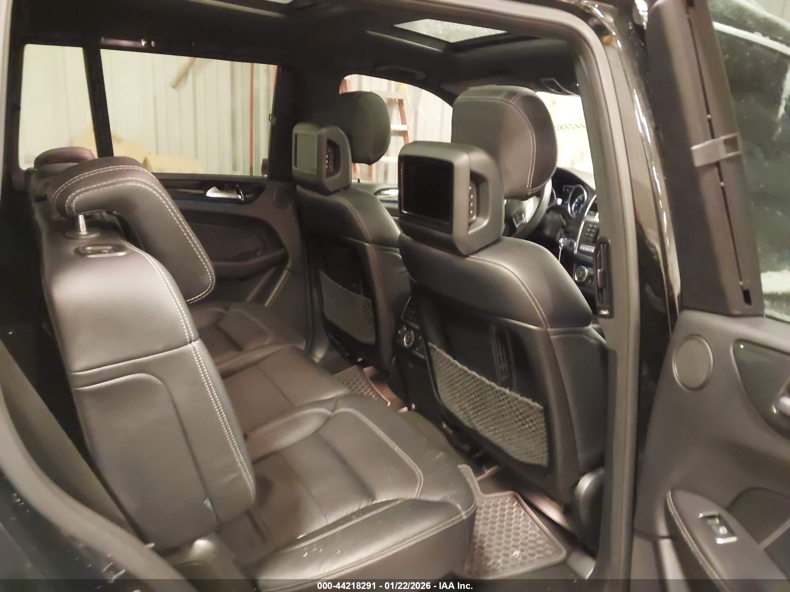 MERCEDES-BENZ GL image 8