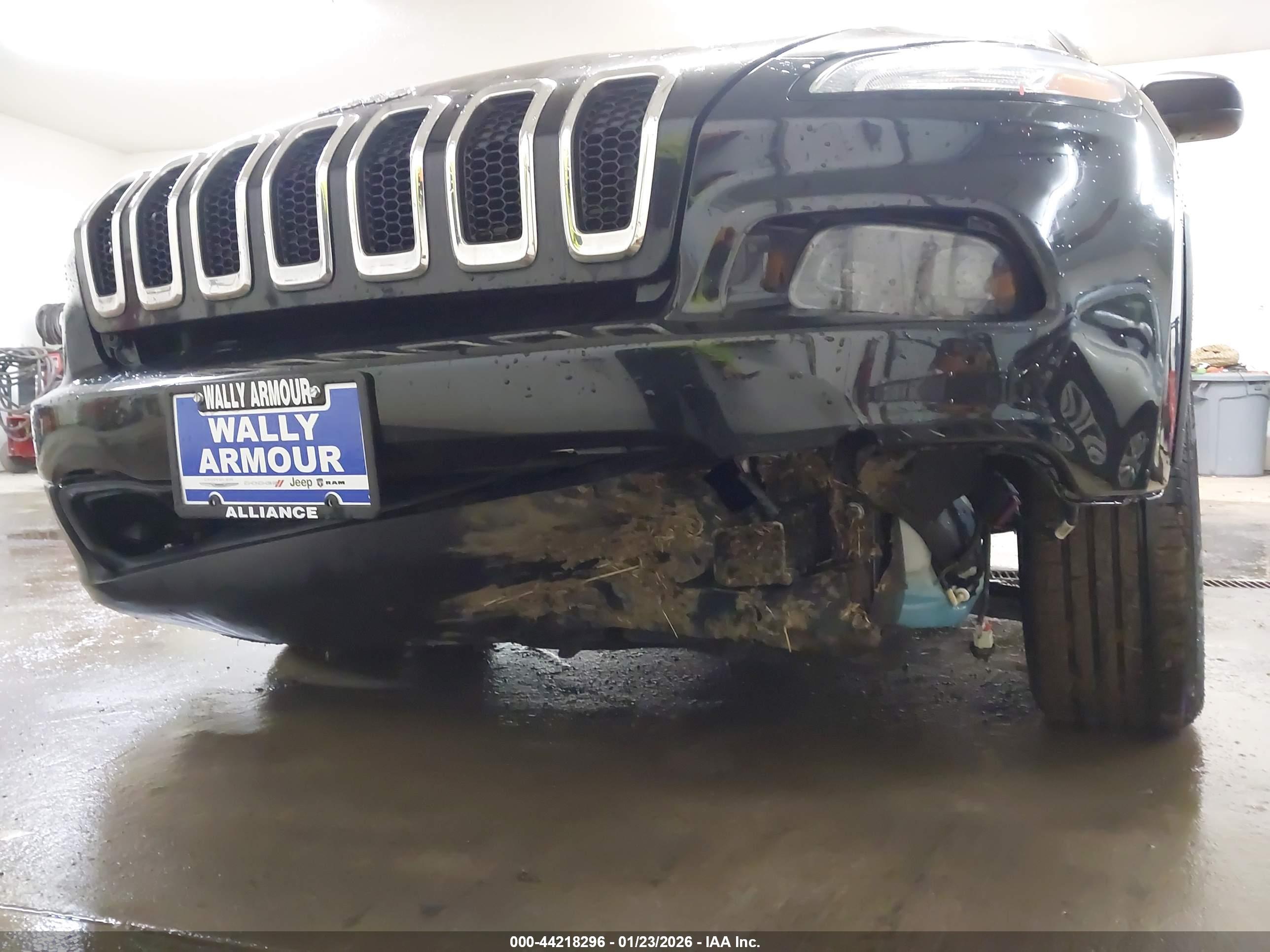JEEP CHEROKEE image 6