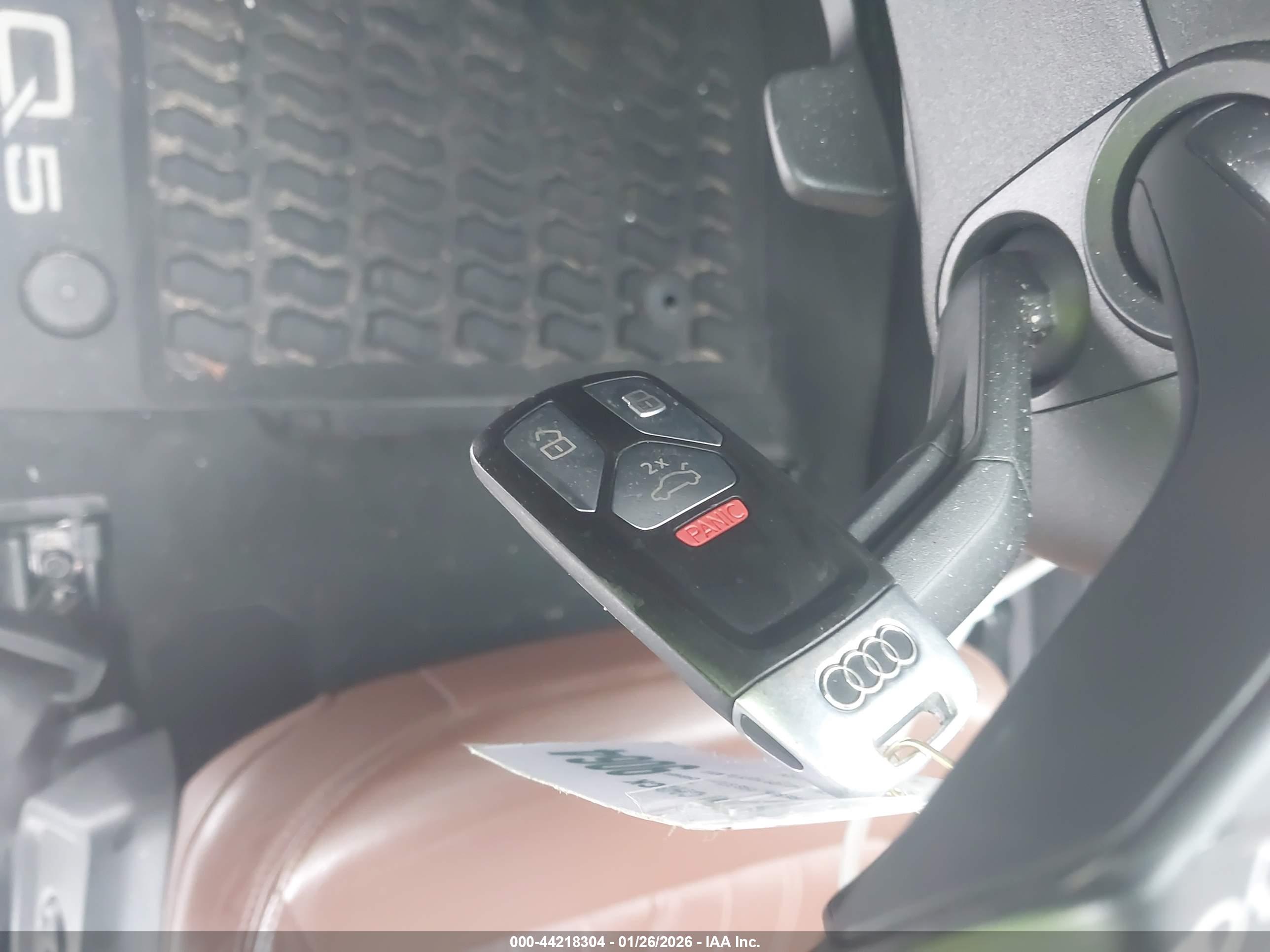 AUDI Q5 image 11