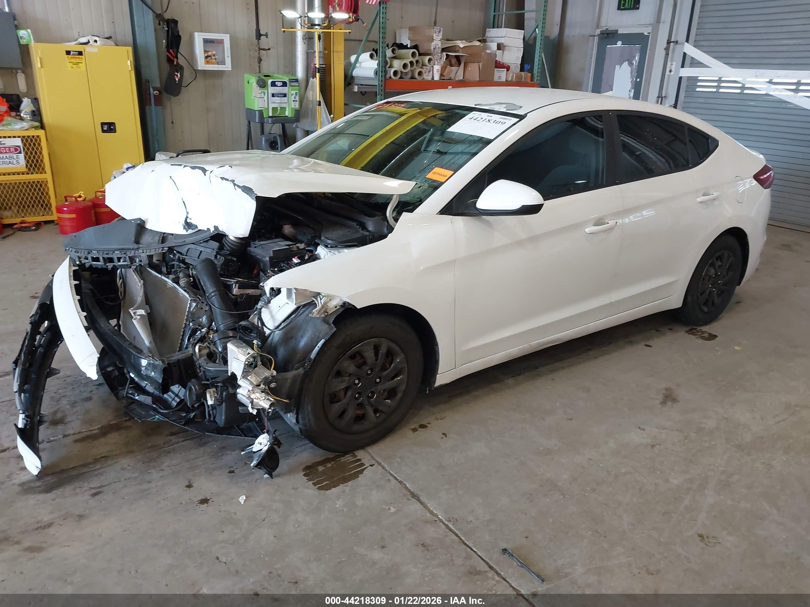 HYUNDAI ELANTRA image 2