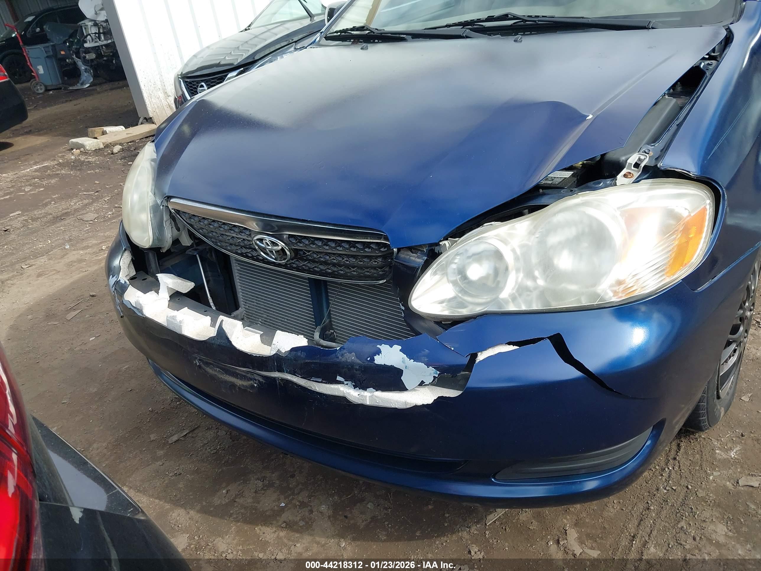 TOYOTA COROLLA image 6