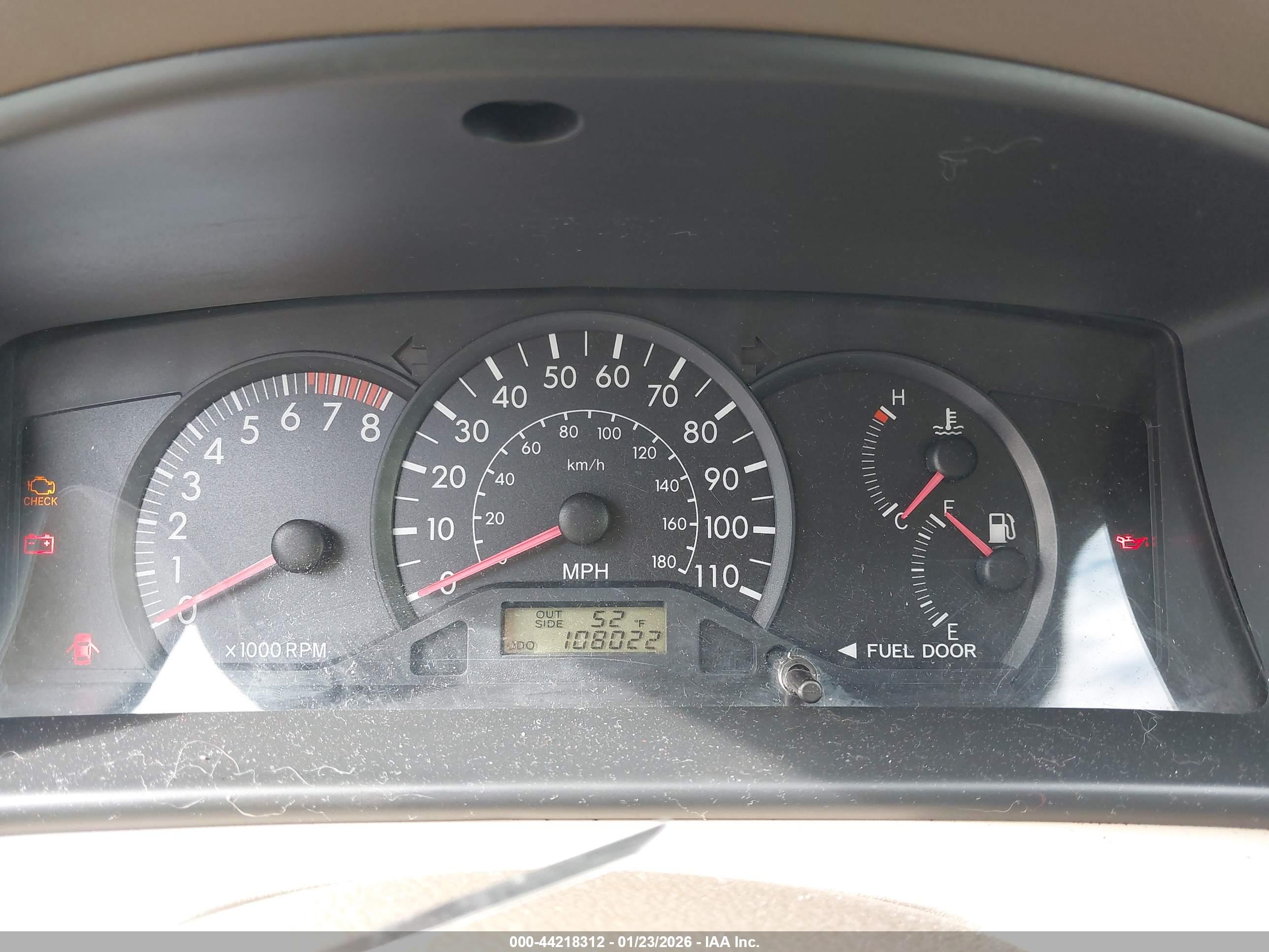 TOYOTA COROLLA image 7